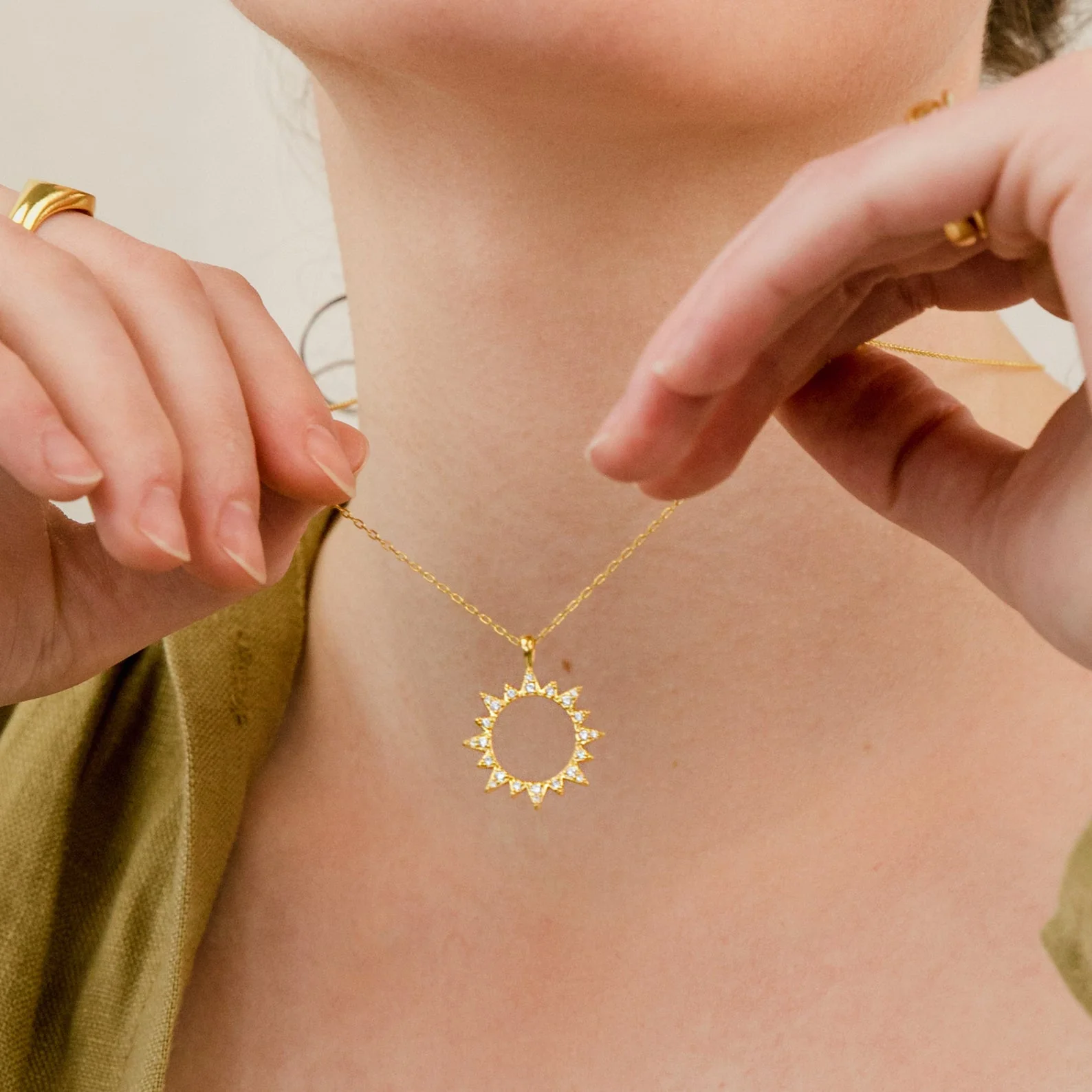 Pave Sun Necklace in 18K Gold - Image 2