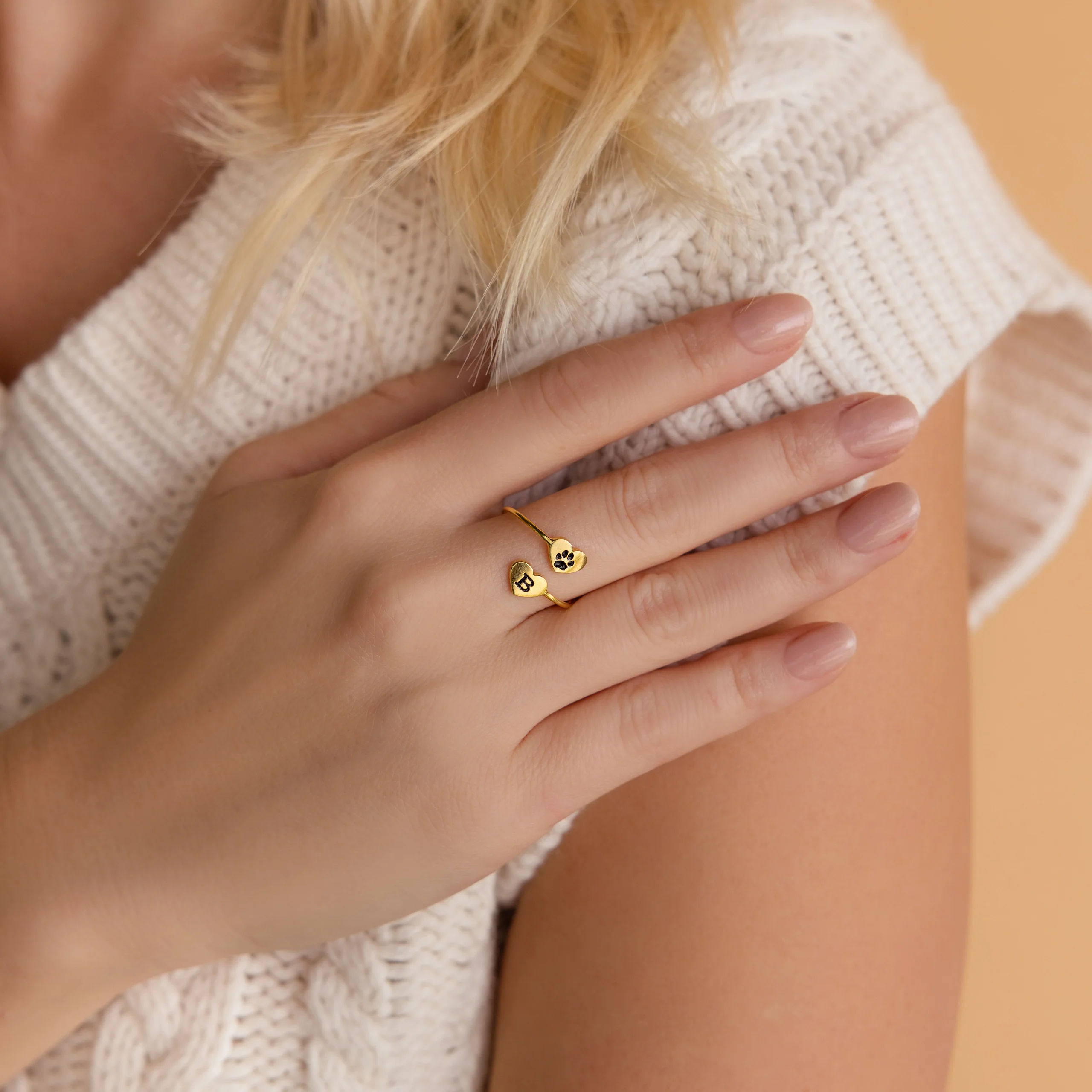 Paw Print Duo Heart Ring - Image 5