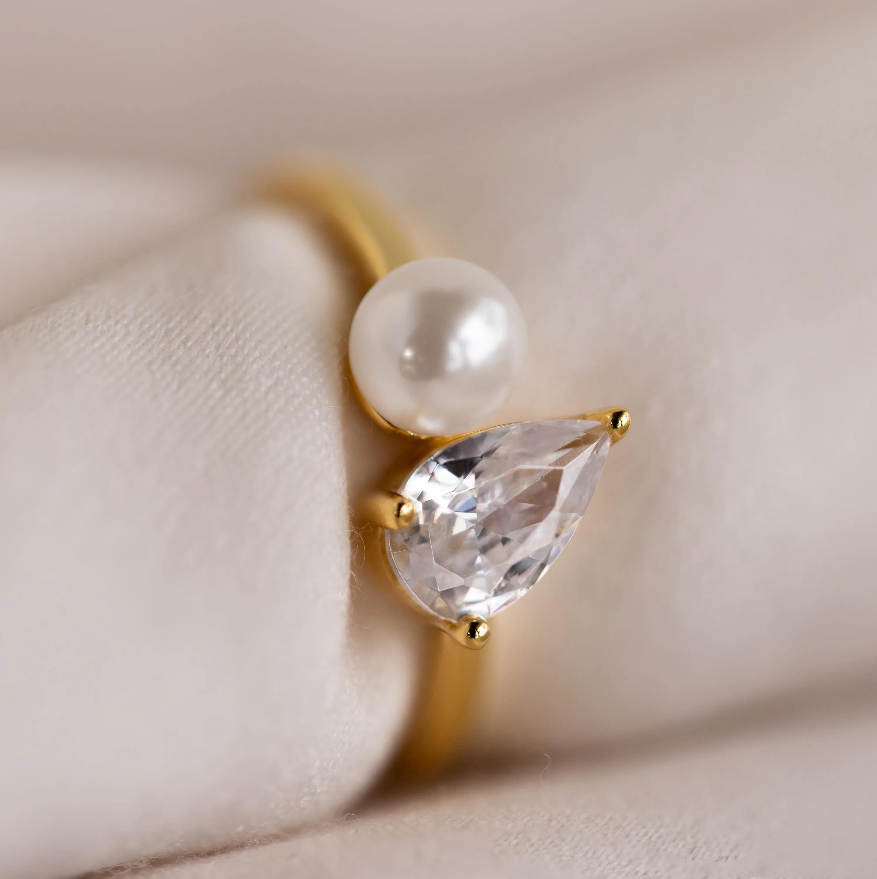 Pearl Diamond Ring - Image 5