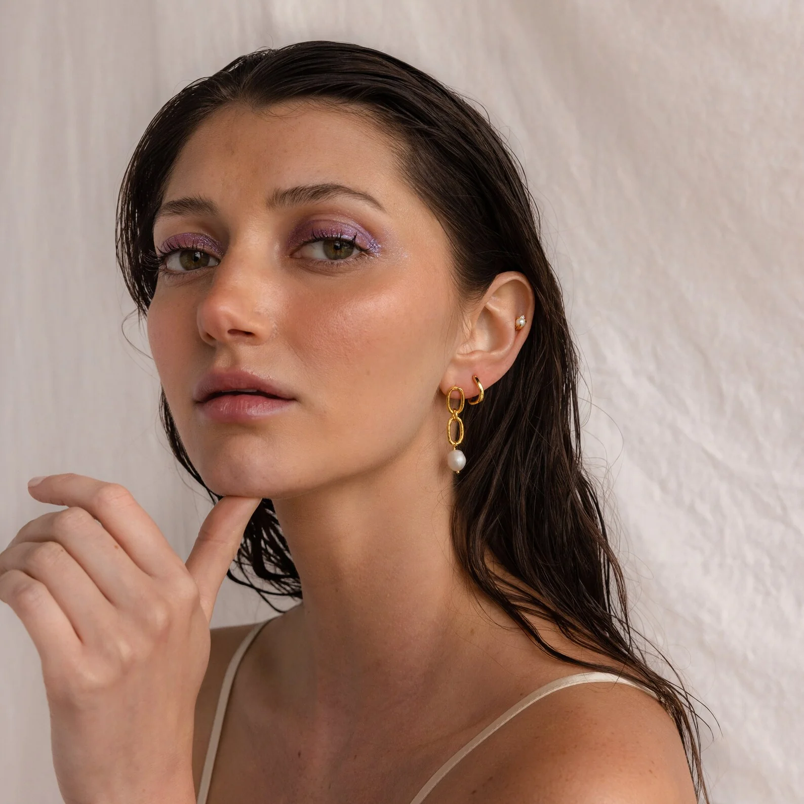 Pearl Drop Link Studs - Image 3