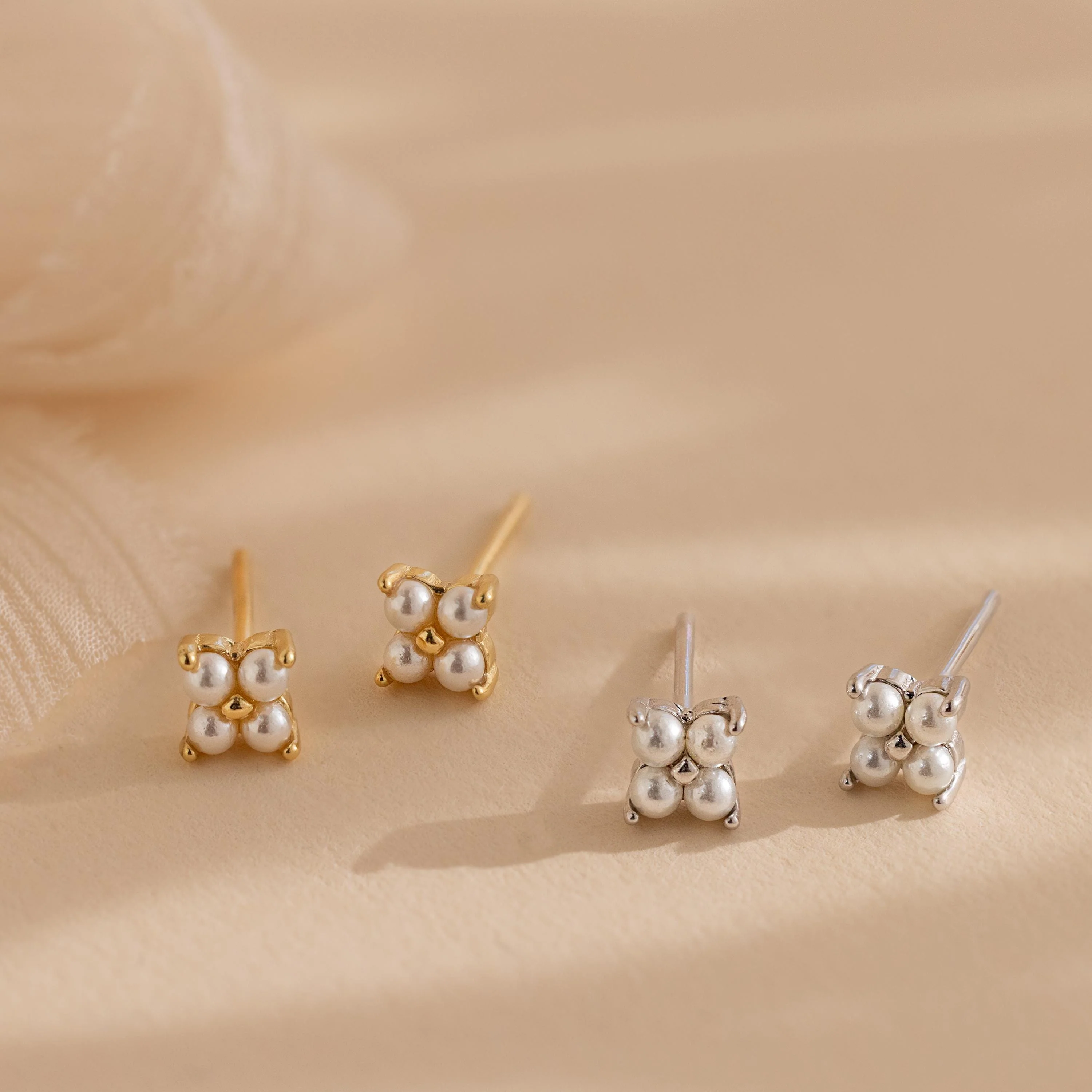 Pearl Ivy Flower Studs - Image 7