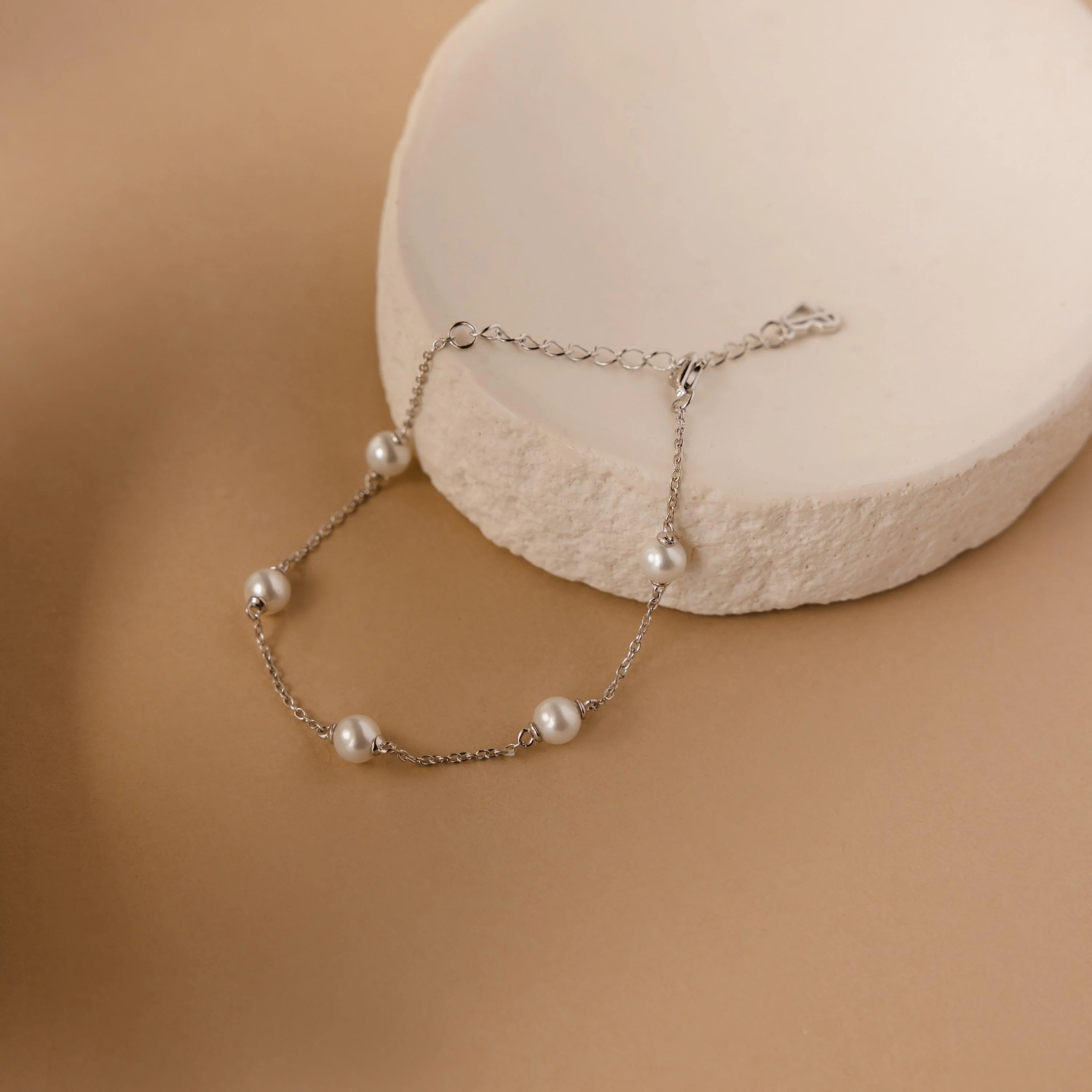 Pearl Station Bracelet in Silver - Image 2