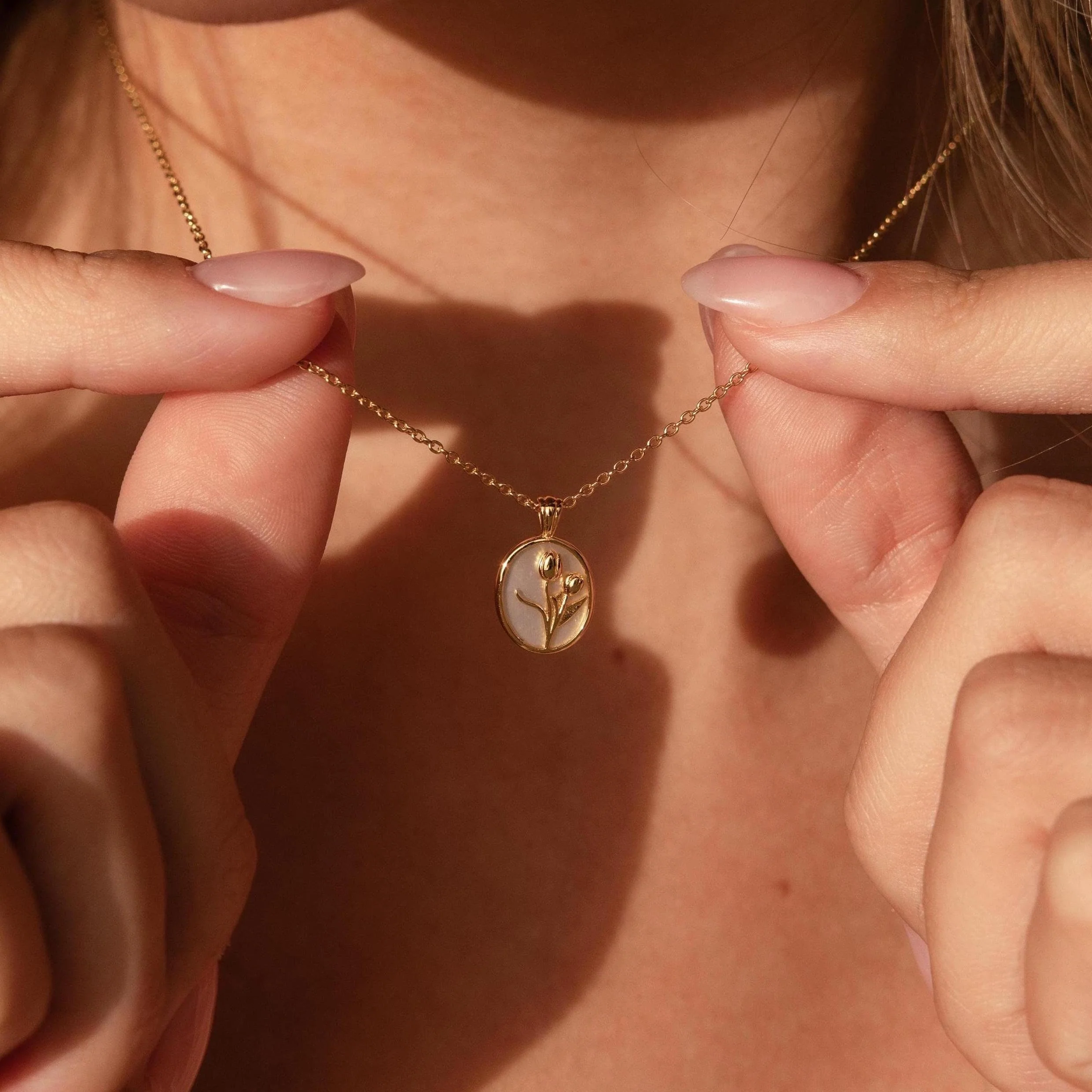 Pearl Tulip Necklace - Image 2