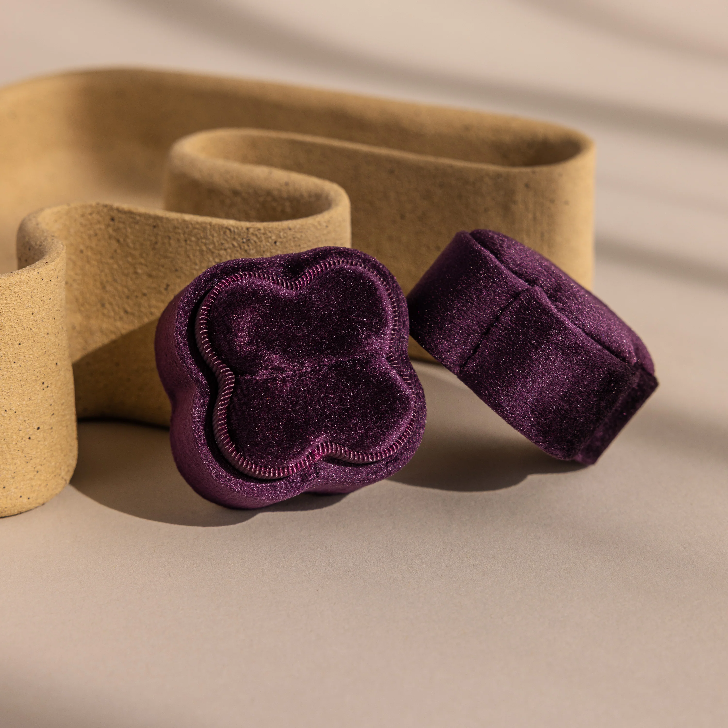 Purple Flower Velvet Ring Box - Image 4