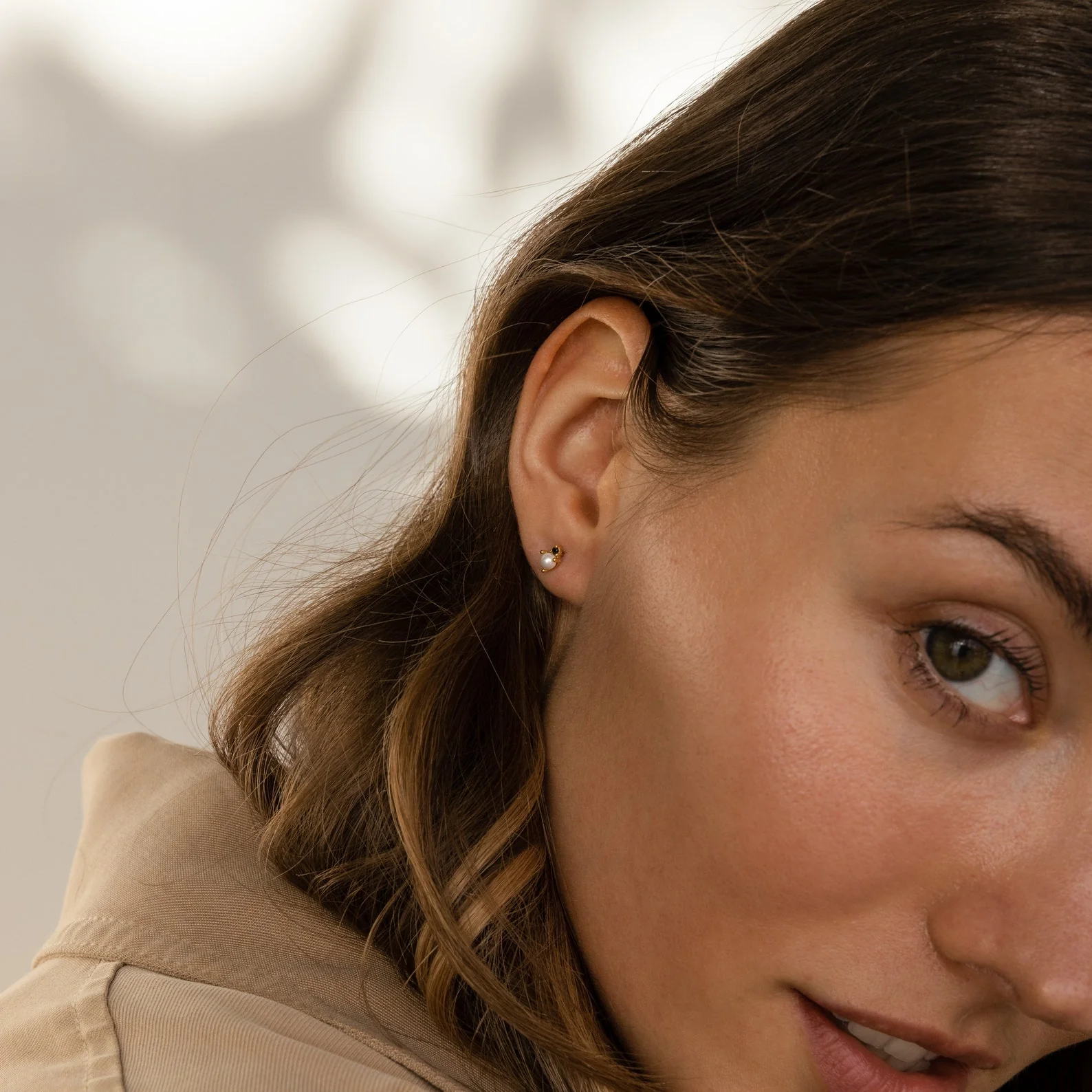 Raindrop Pearl Onyx Studs - Image 8
