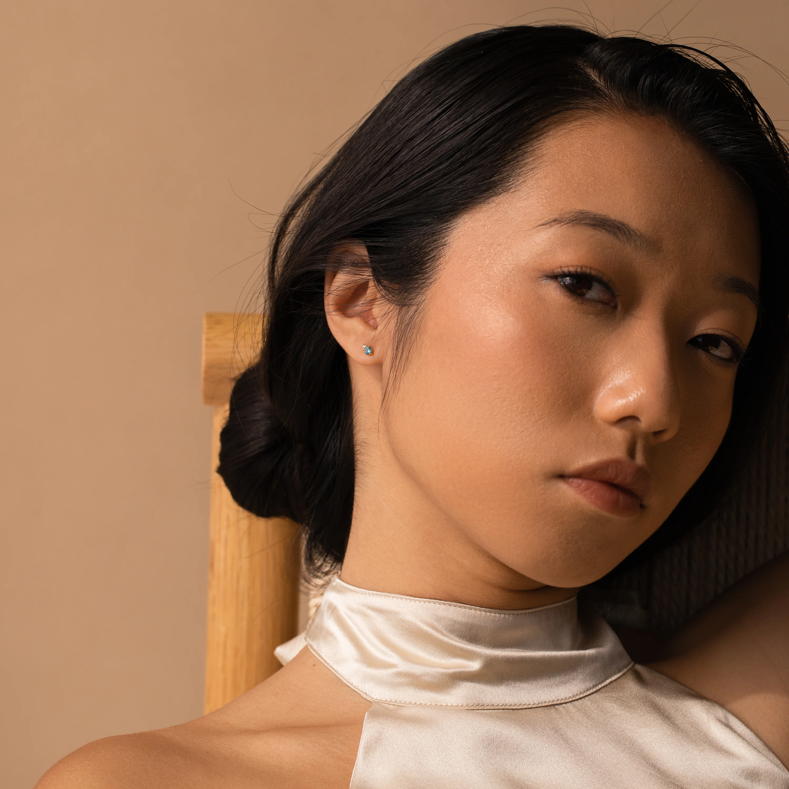 Raindrop Pearl Studs - Image 4