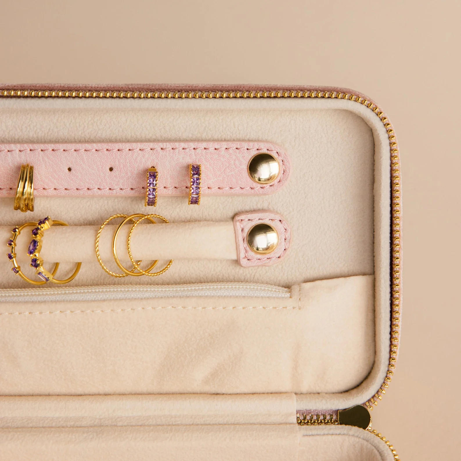 Rectangle Velvet Jewelry Case - Image 6