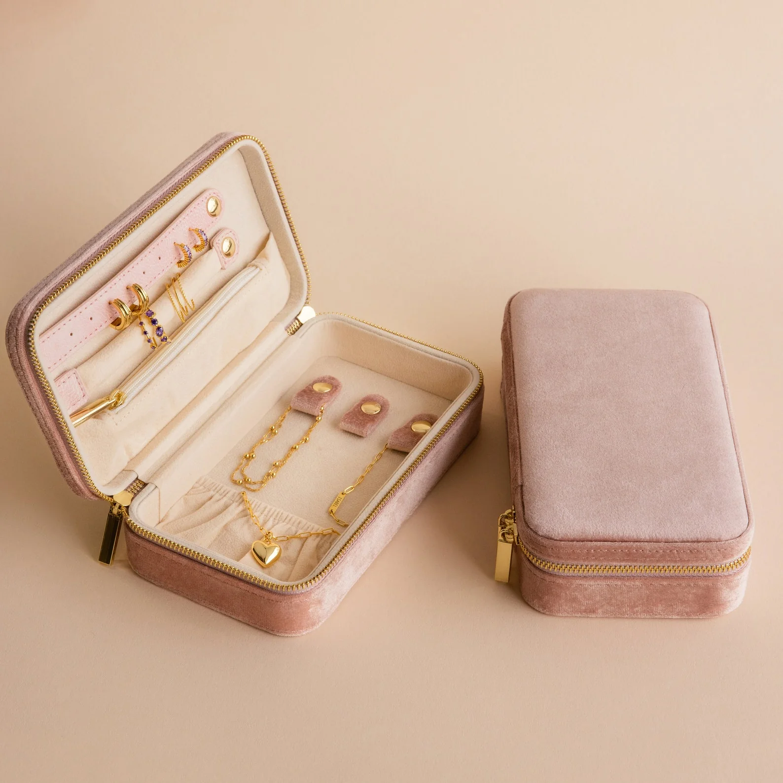 Rectangle Velvet Jewelry Case - Image 7