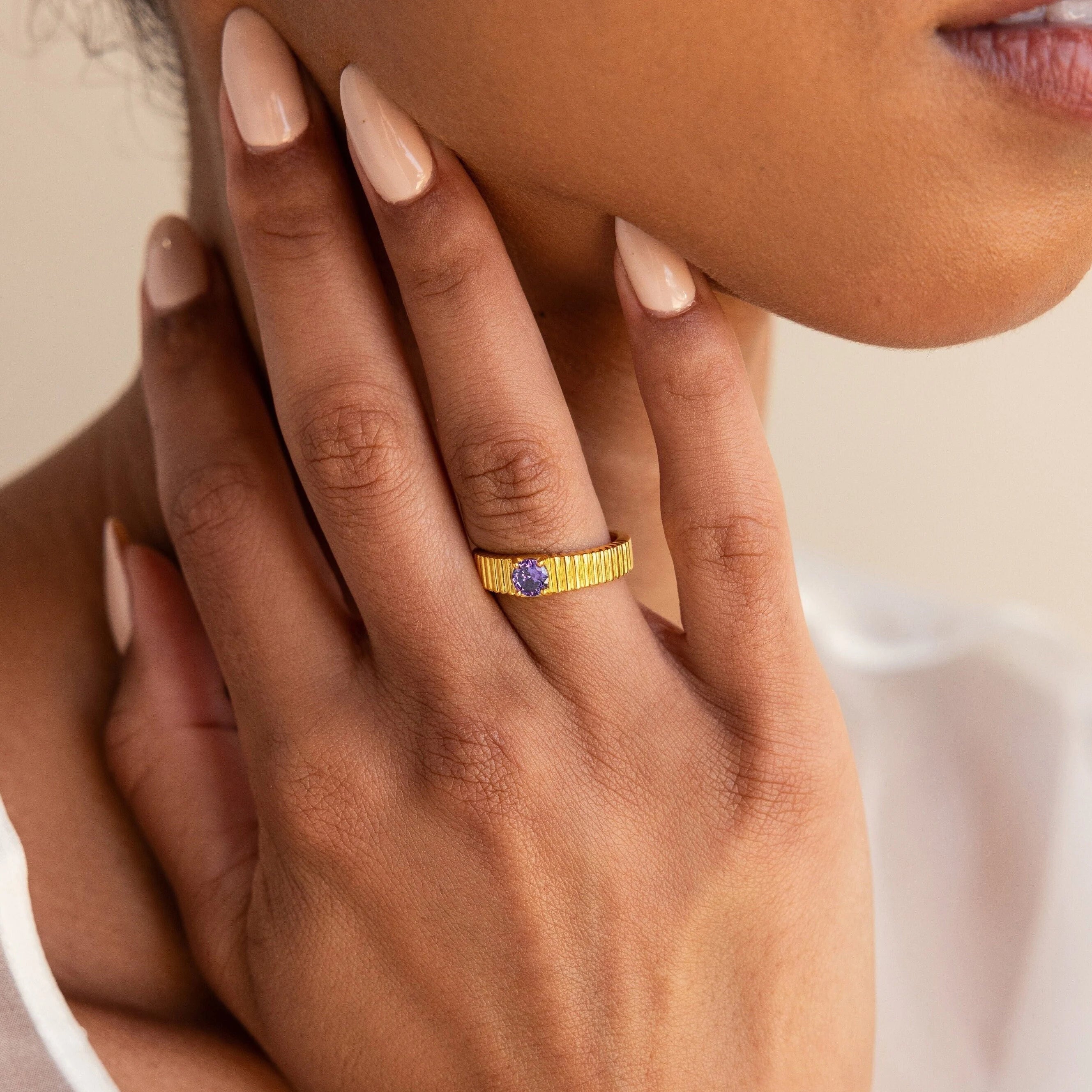 Ribbed Birthstone Signet Ring - Image 2