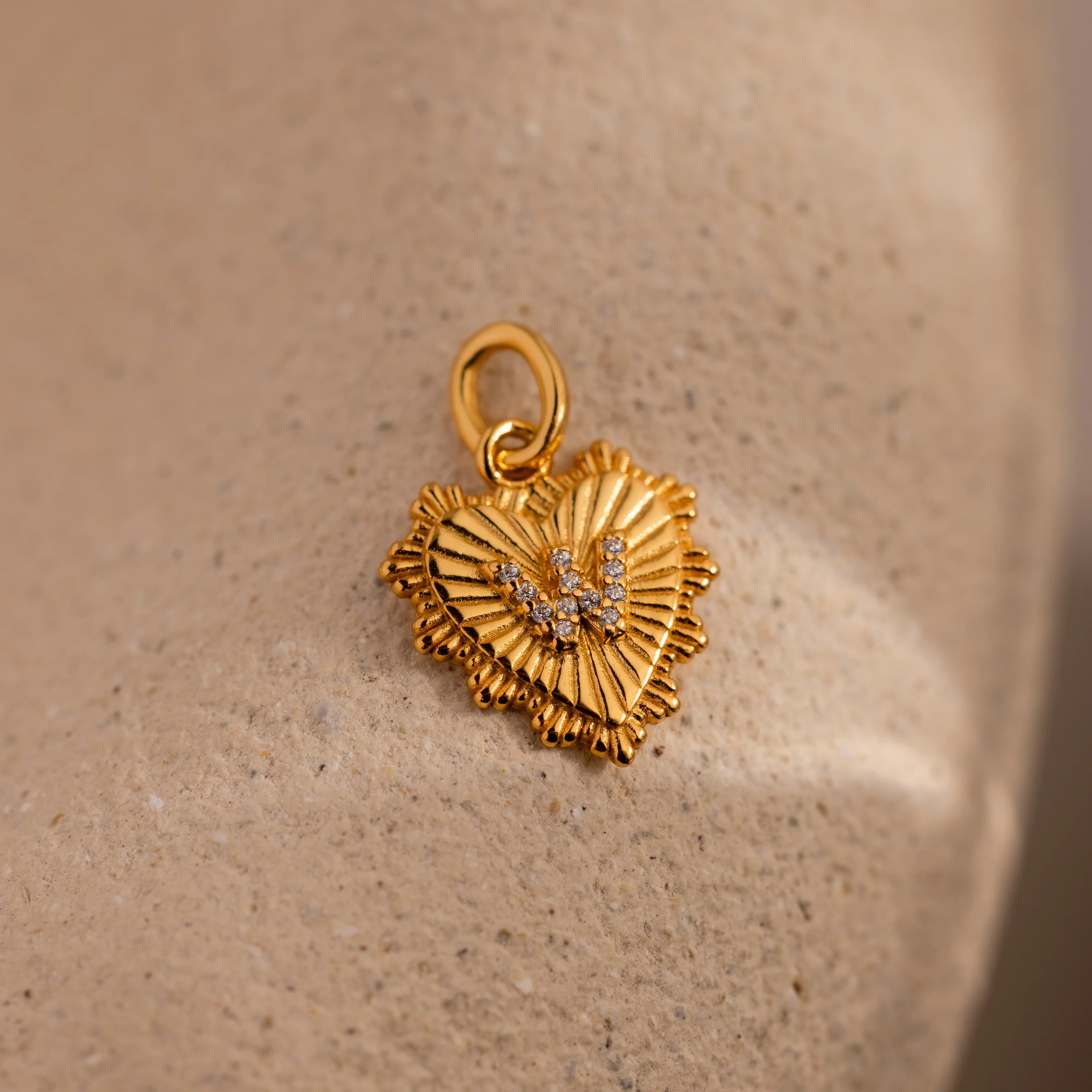 Ribbed Heart Pave Initial Charm - Image 30