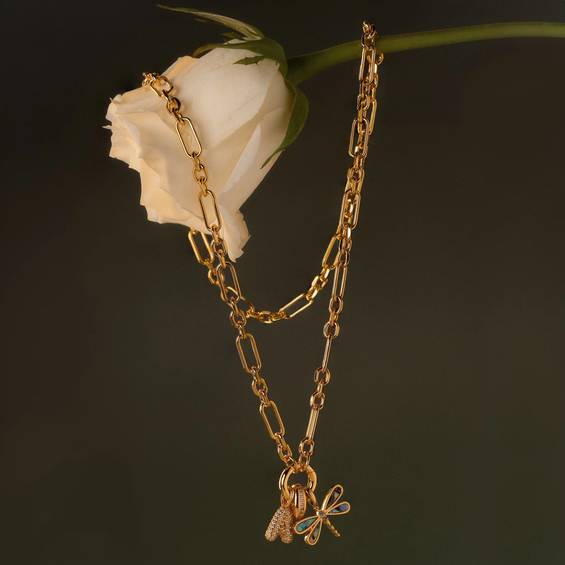 Rolo Circle Figaro Necklace - Image 8