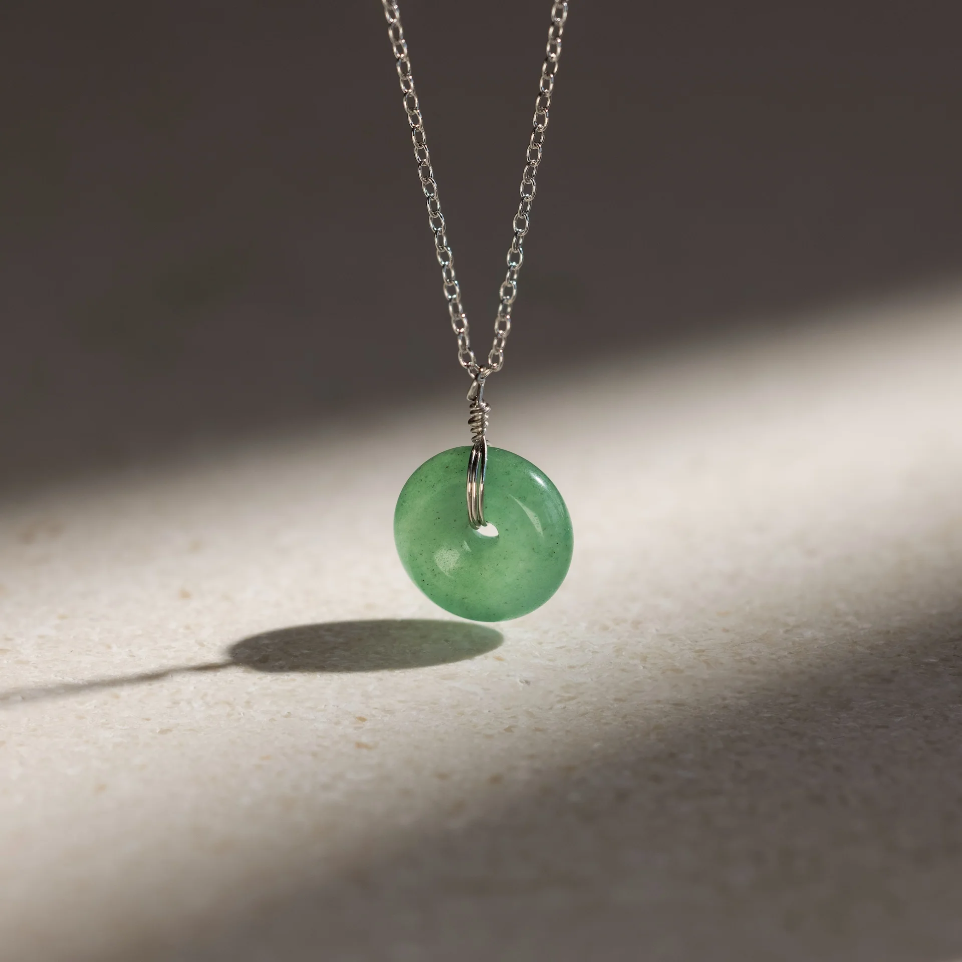 Round Jade Pendant Necklace in Silver