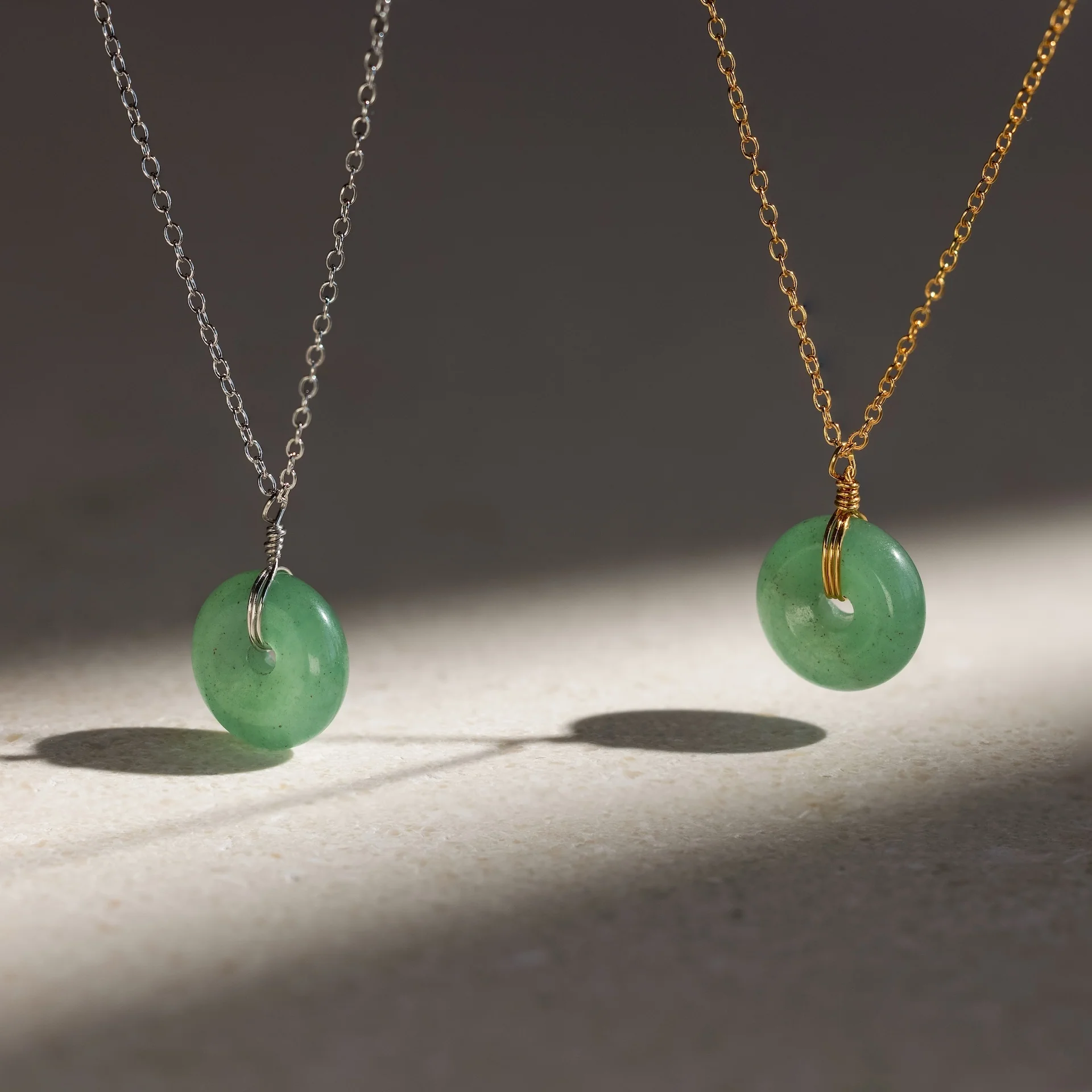 Round Jade Pendant Necklace - Image 7