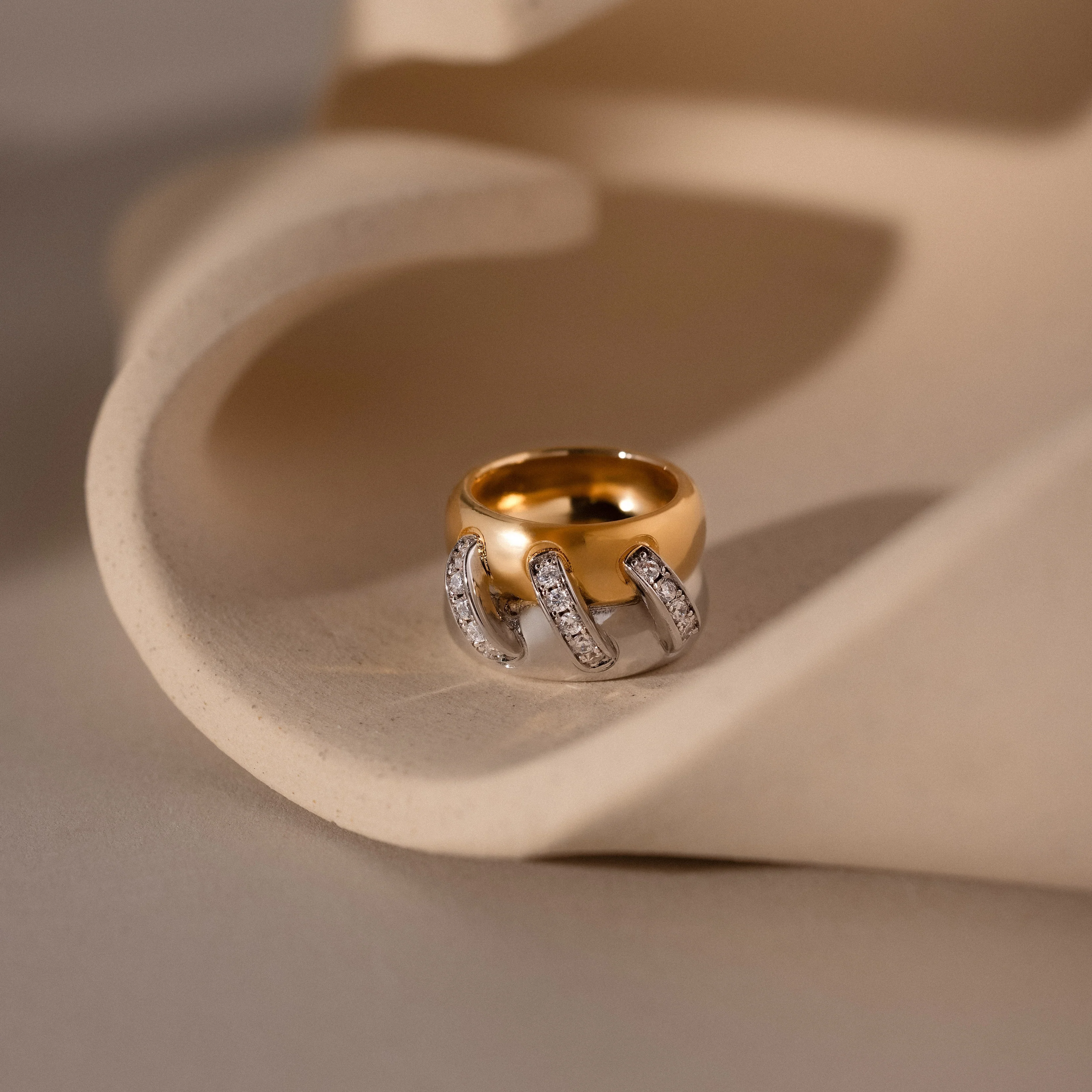 Sculpted Mixed Metal Link Ring