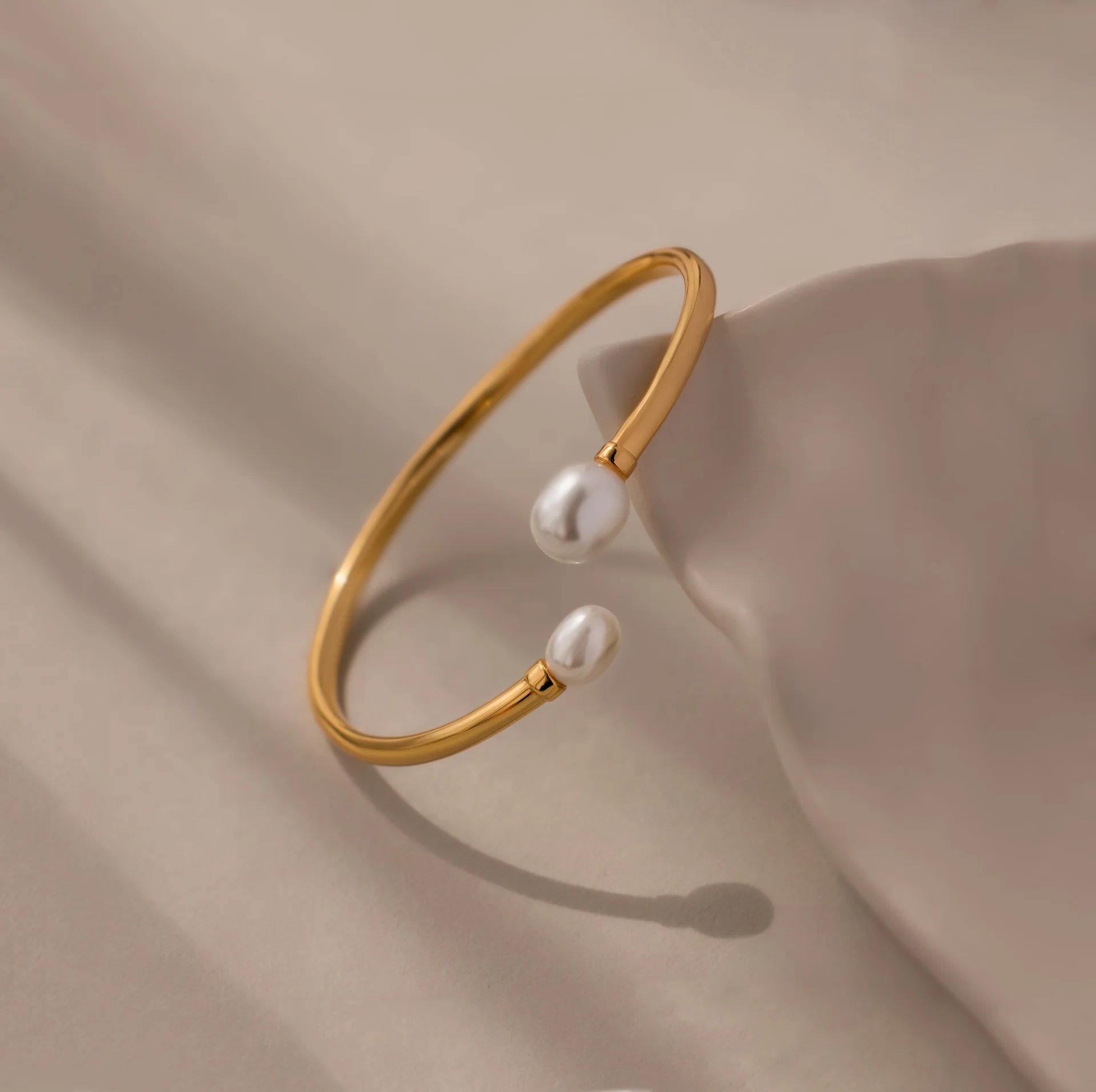 Serenity Pearl Cuff Bracelet in 18K Gold - Image 3