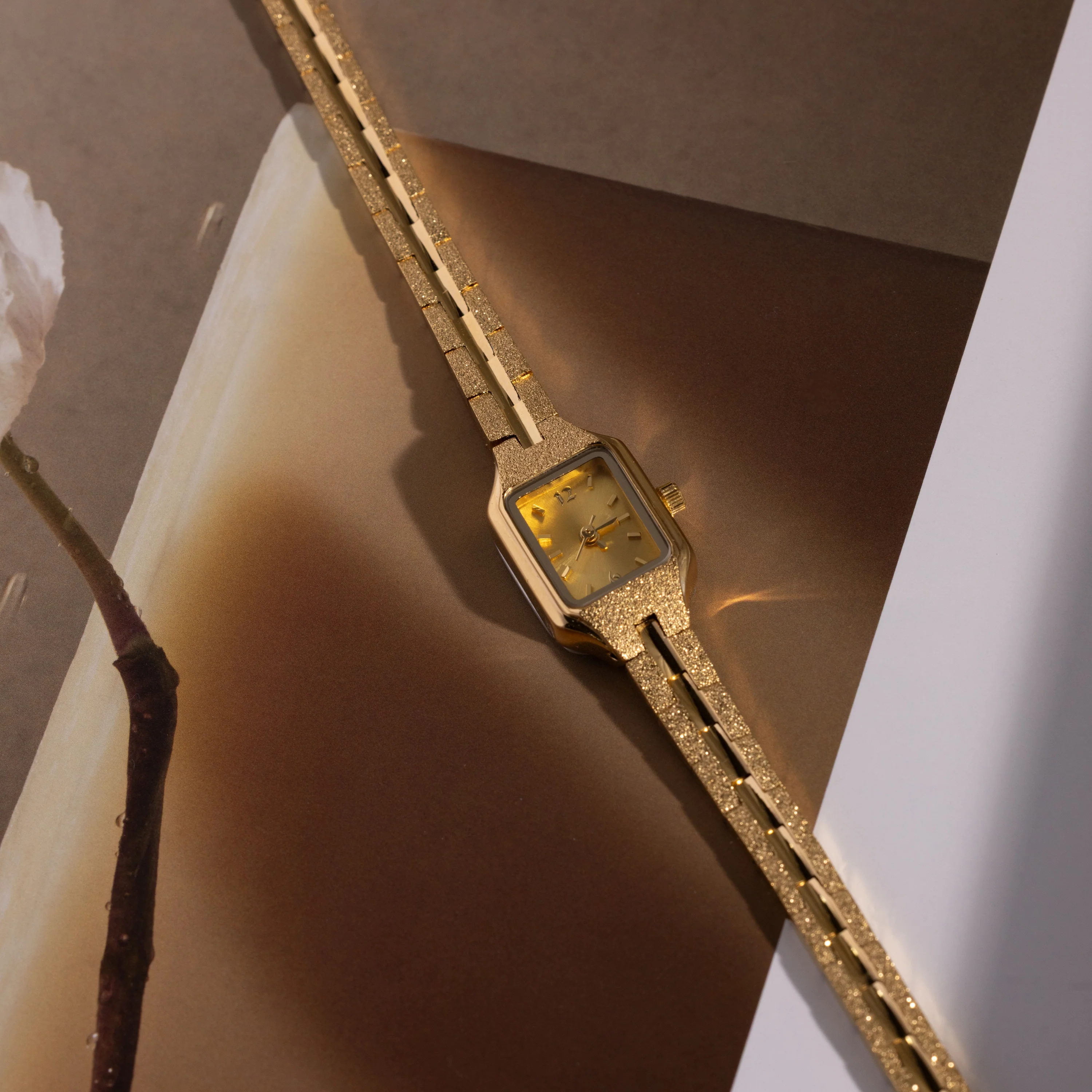 Serpent Chain Timepiece - Image 5