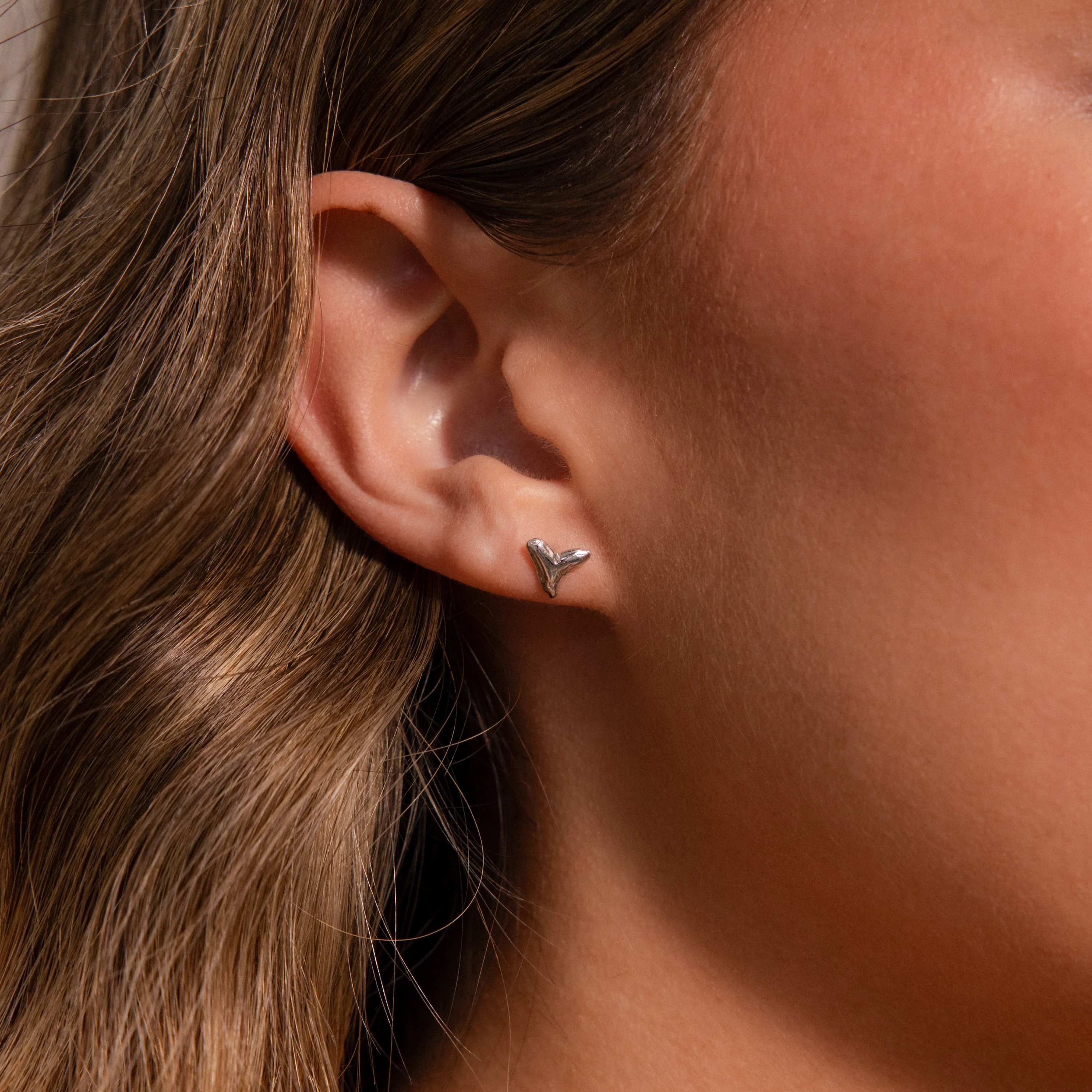 Shark Tooth Flatback Studs in Silver - Image 2