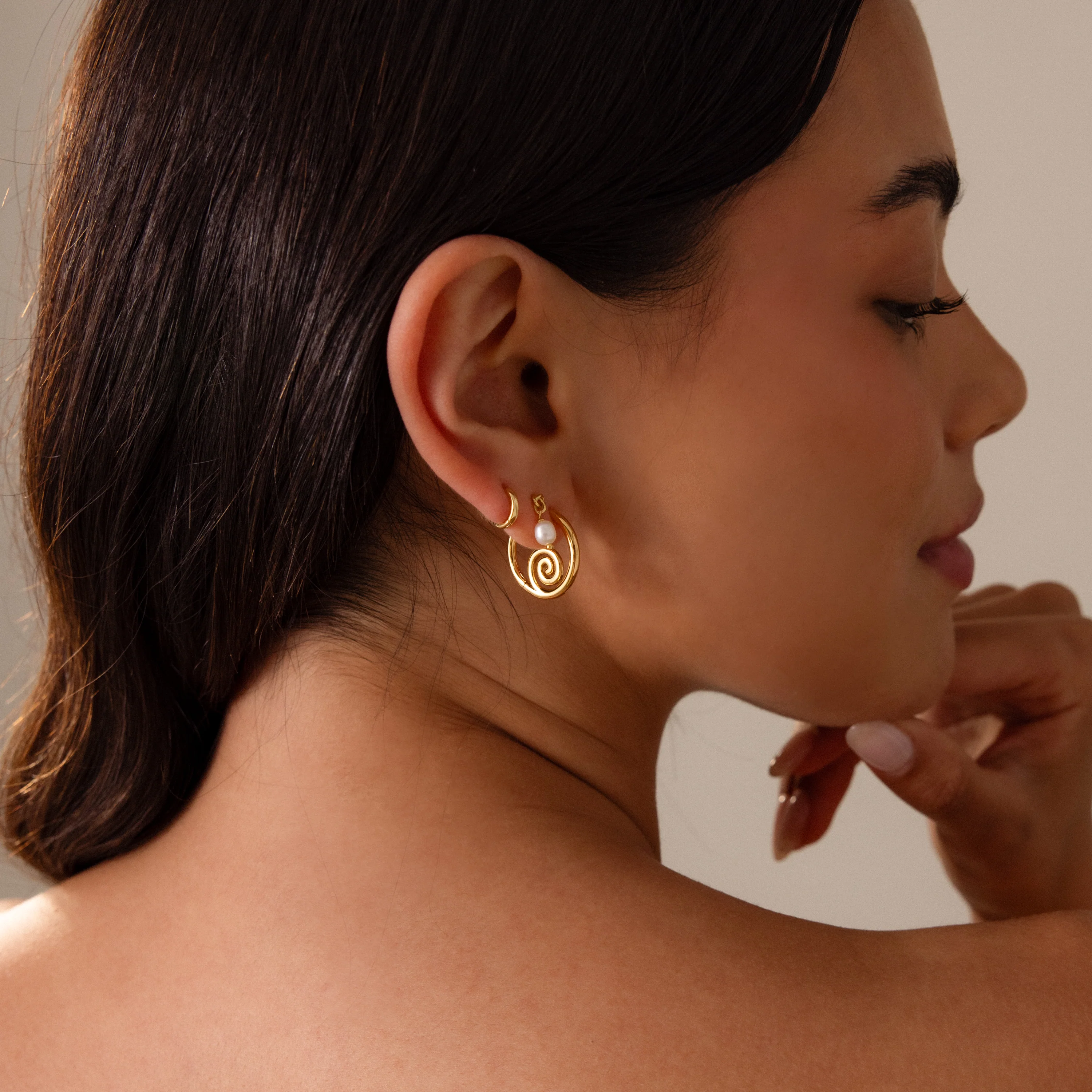 Spiral Swirl Hoops in Silver - Image 8