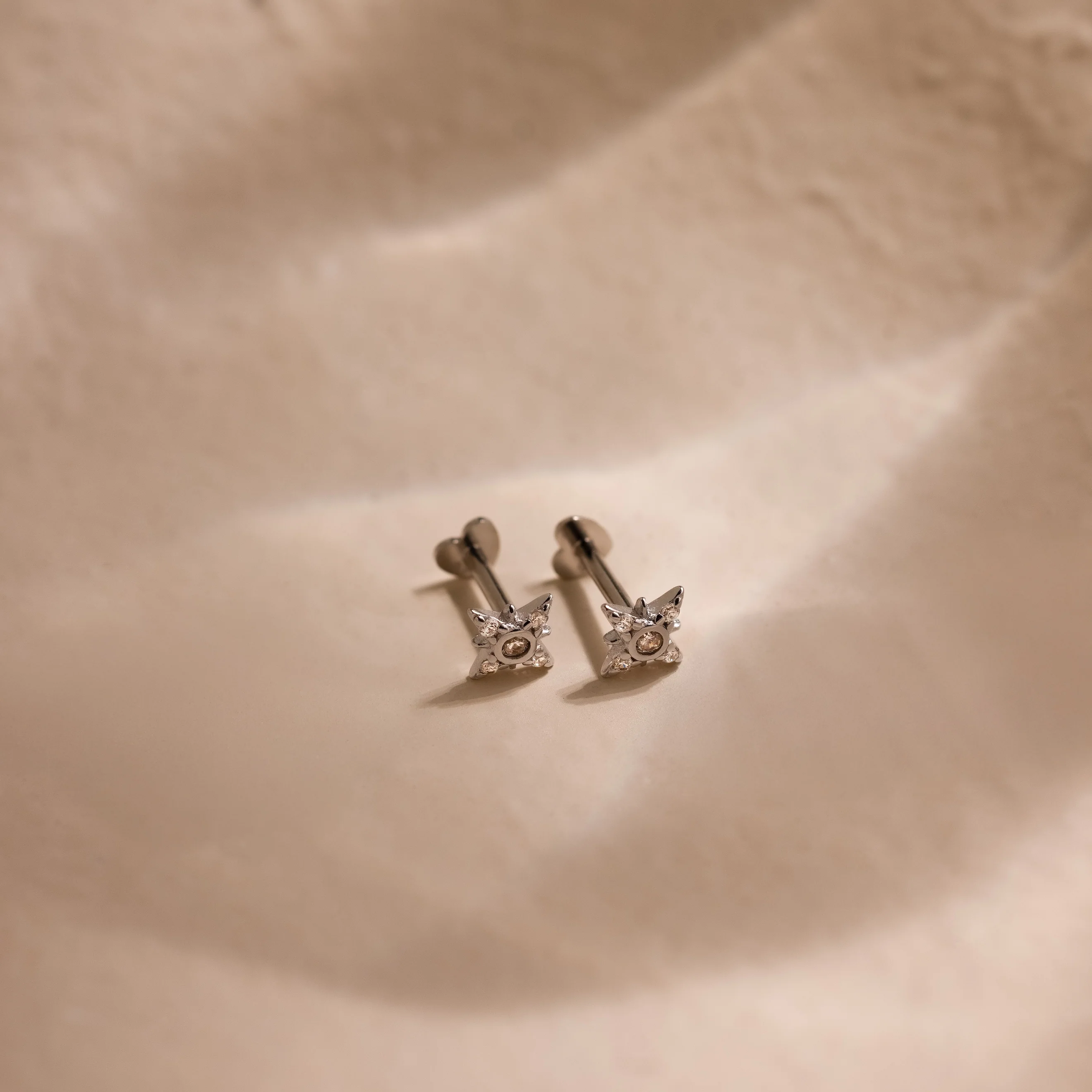 Starburst Flat Back Studs in Silver - Image 5