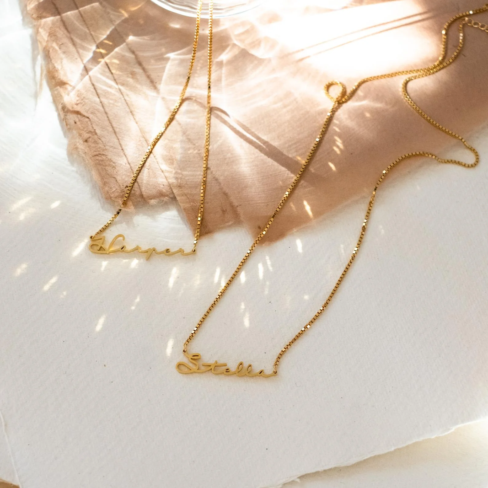 Summer Name Necklace in Box Chain - Image 4