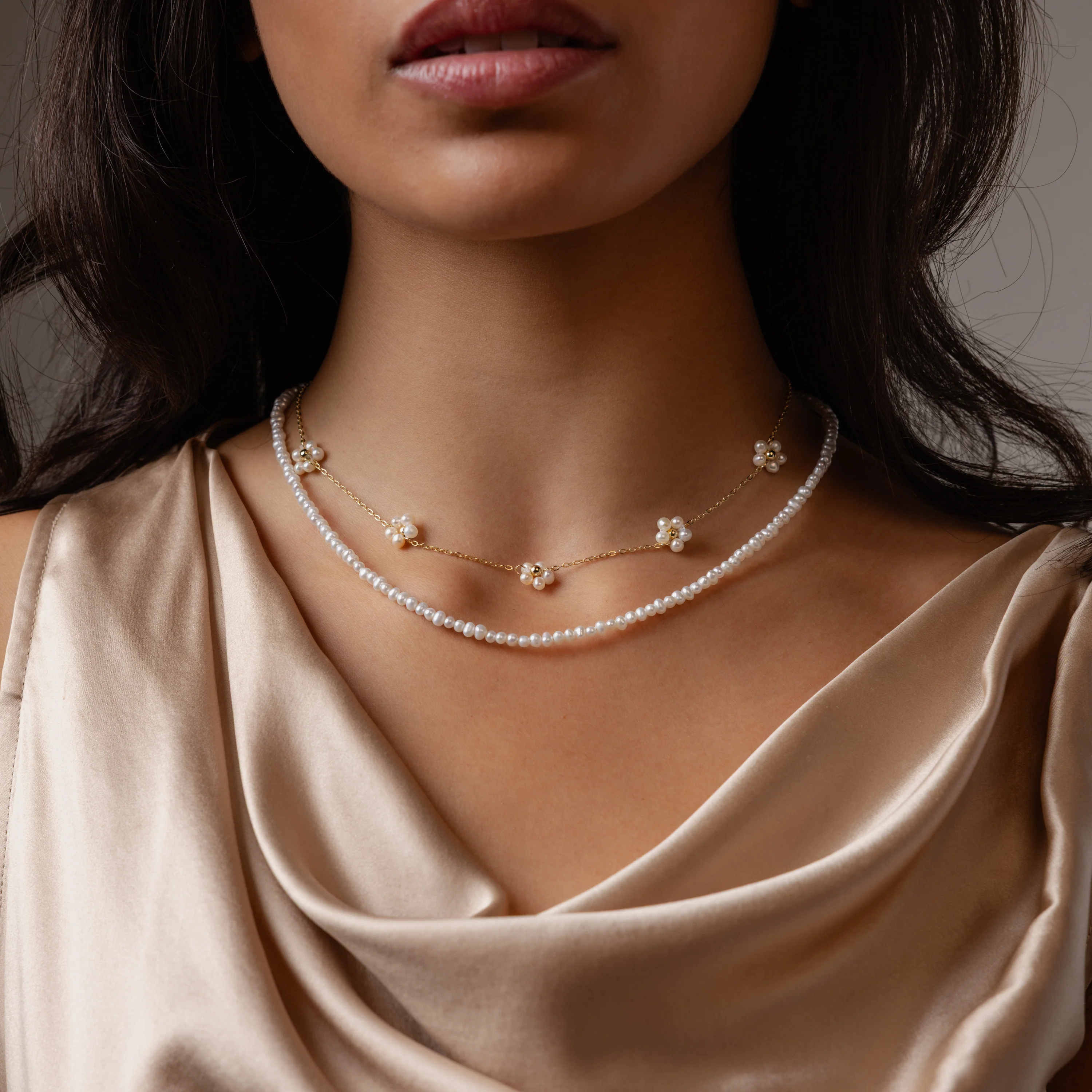 Summer Pearl Beaded Necklace in Silver - Image 4