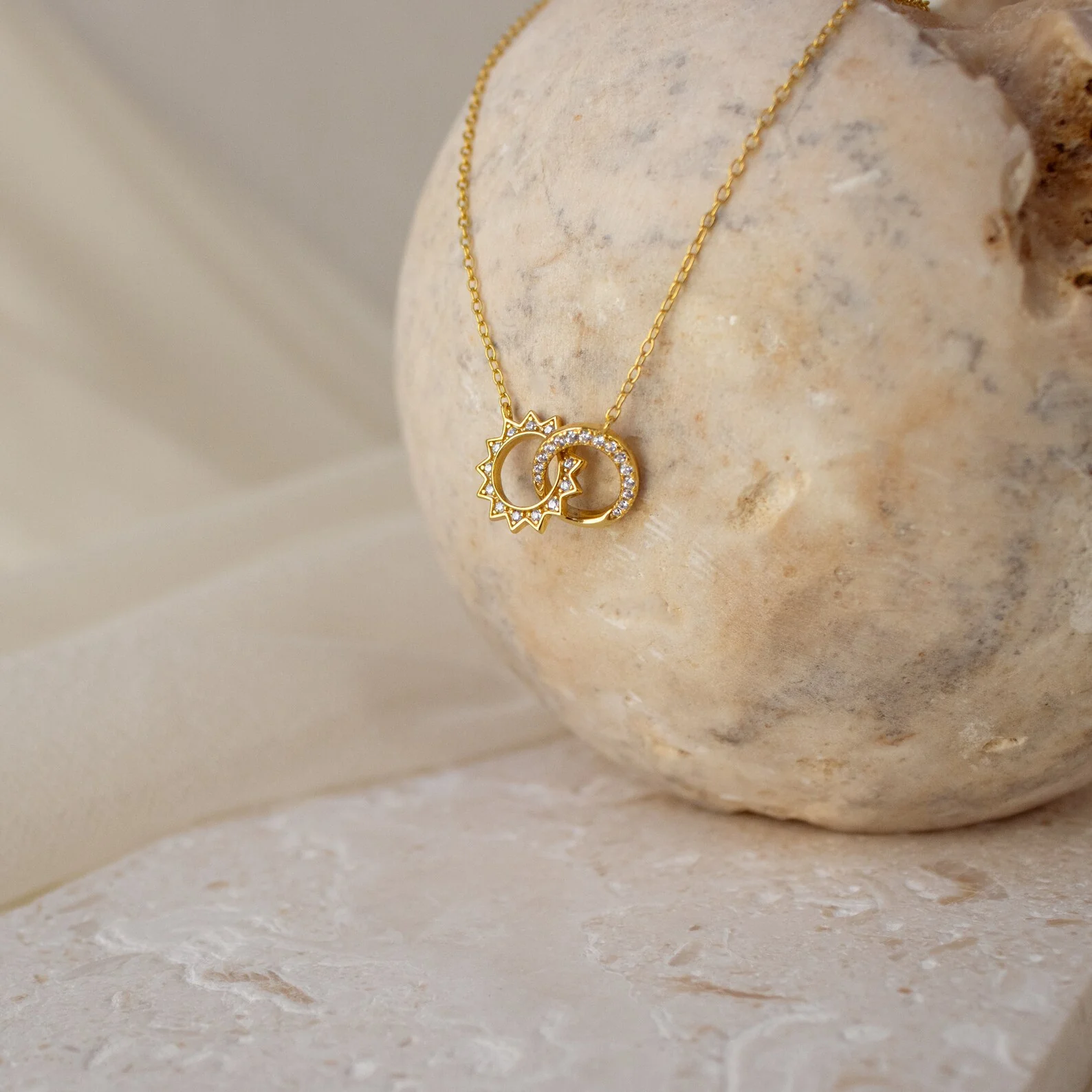 Sun & Moon Eternity Necklace in 18K Gold - Image 2