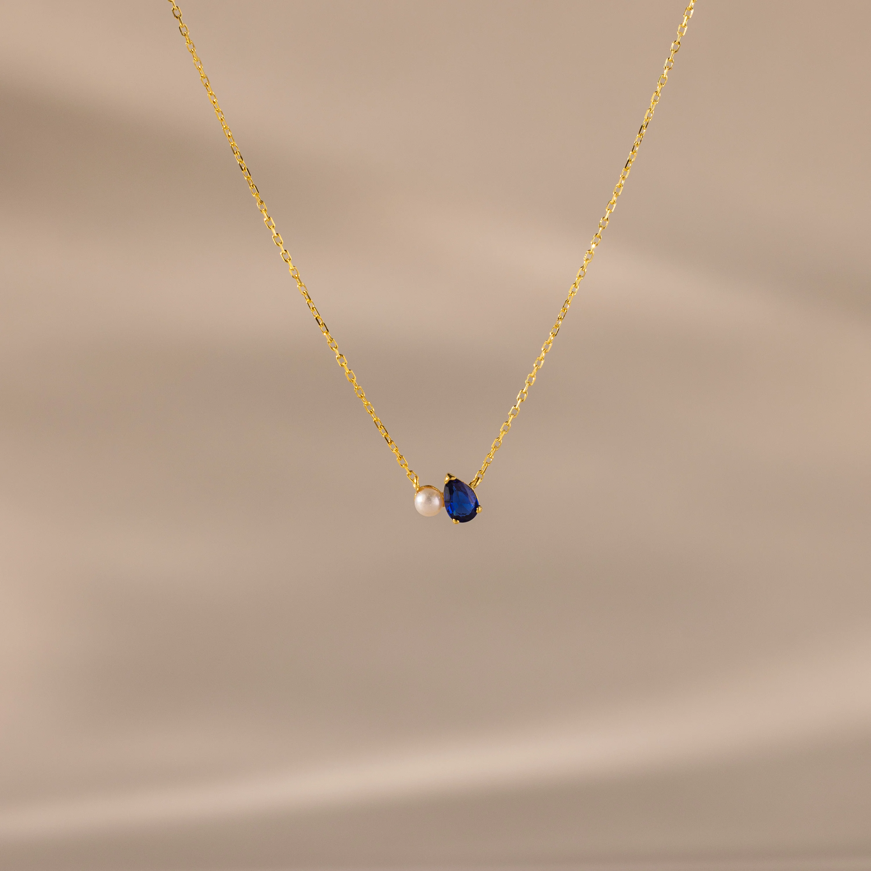 Teardrop Sapphire & Pearl Necklace