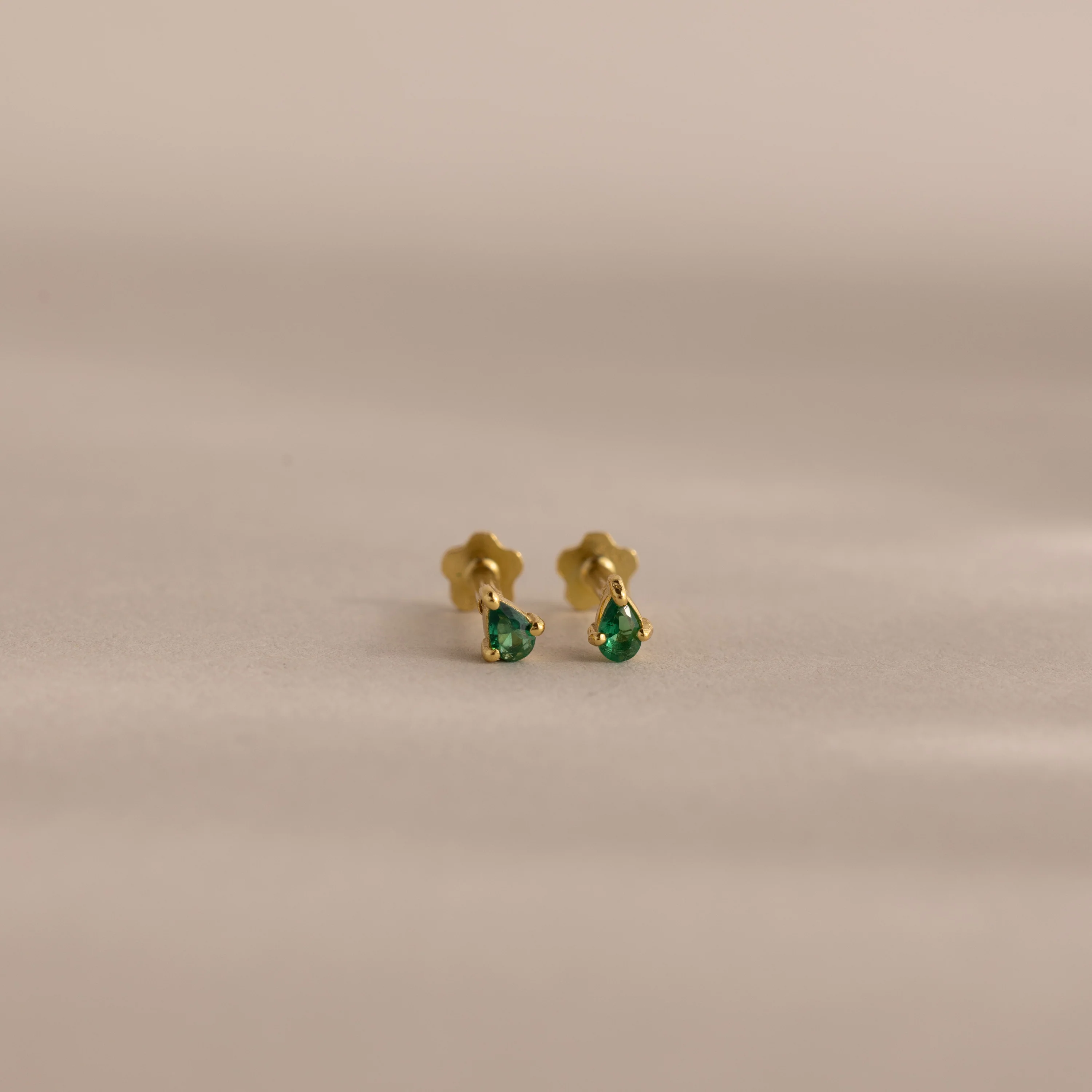Teardrop Emerald Flatback Studs