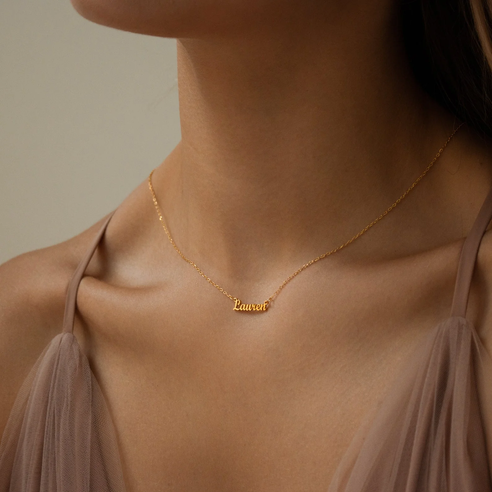 Tiny London Name Necklace - Image 5