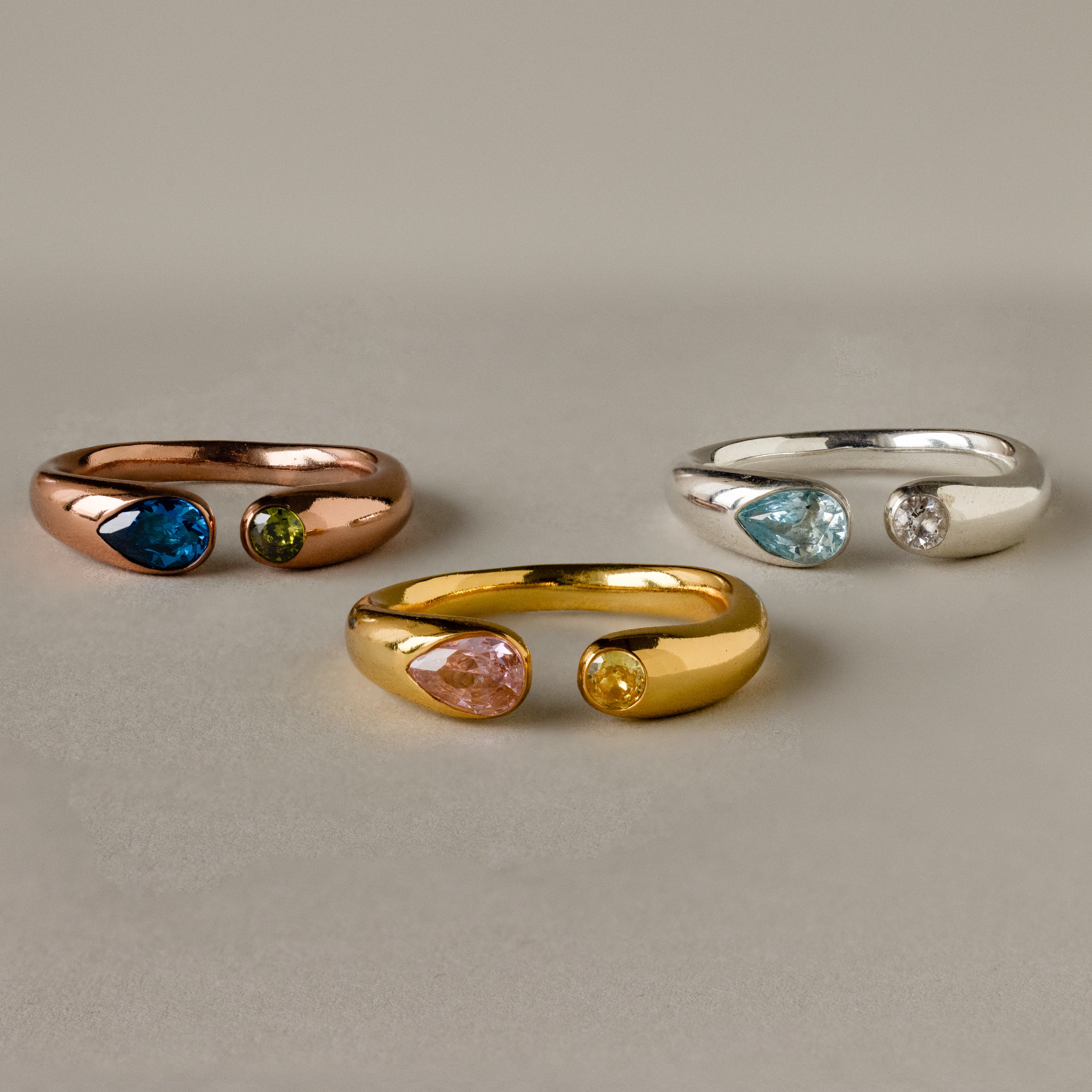 Toi et Moi Birthstone Signet Ring - Image 5