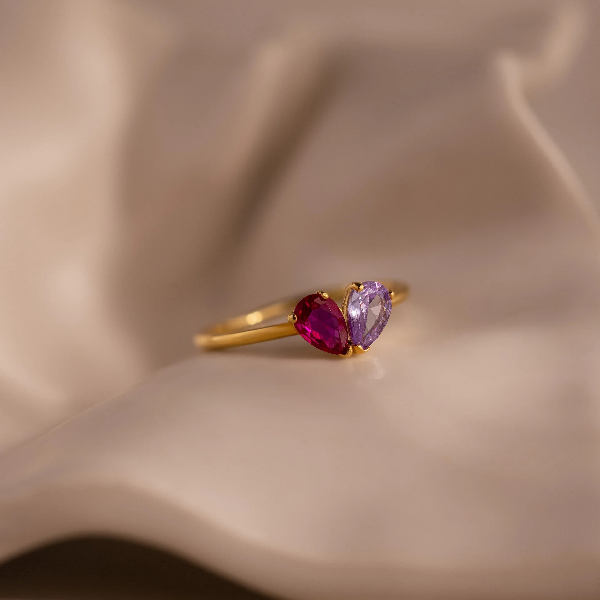 Toi et Moi Teardrop Heart Ring - Image 6