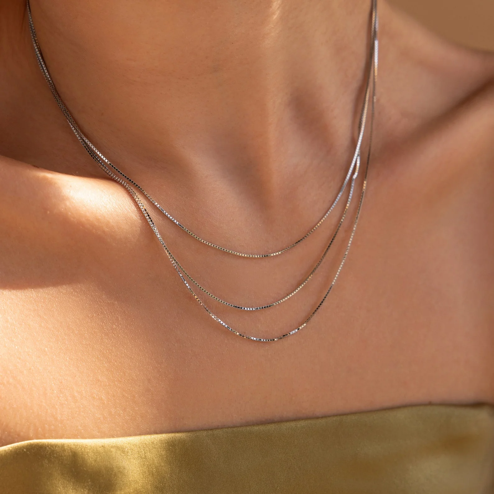 Triple Box Chain Necklace - Image 4