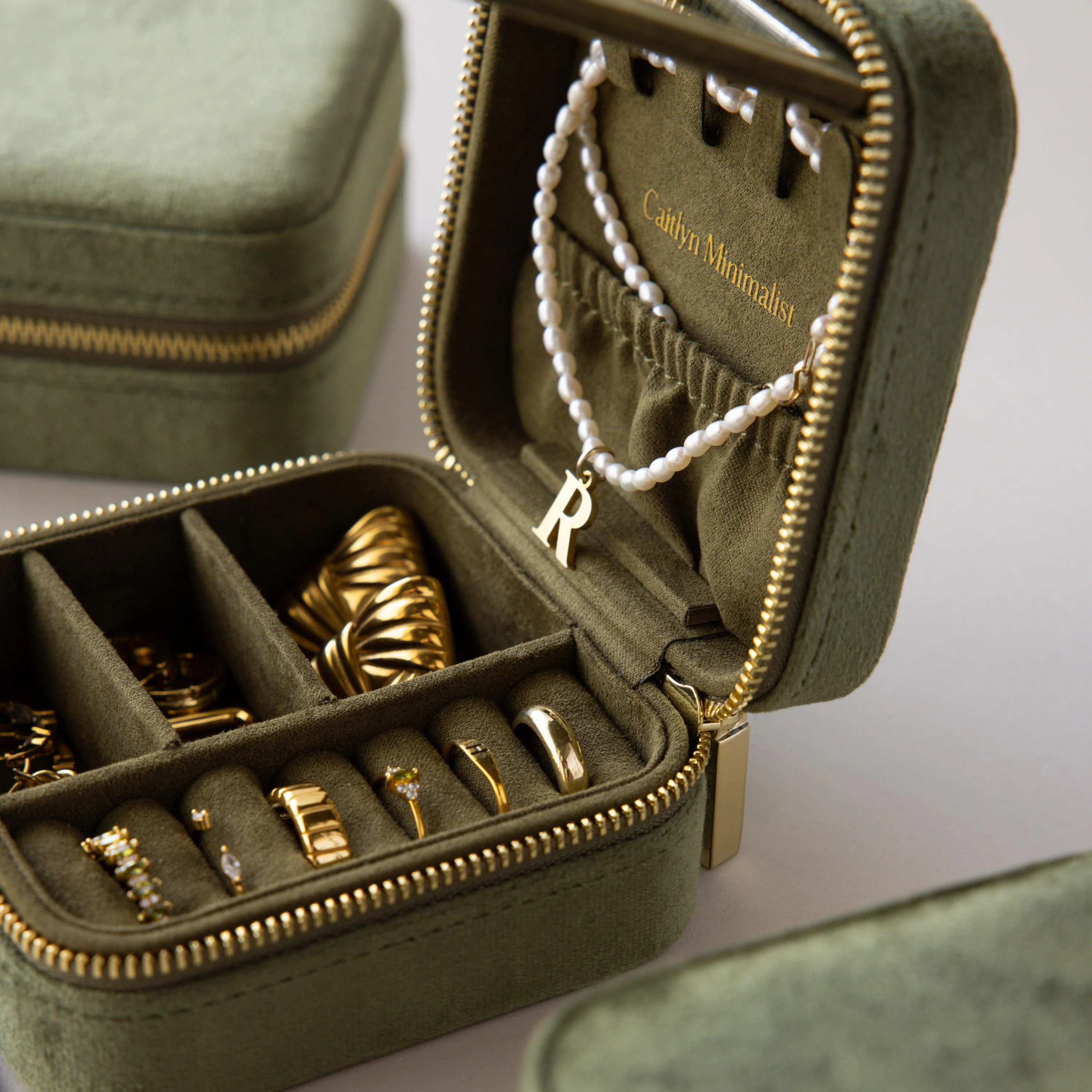 Velvet Mirror Jewelry Box - Image 5