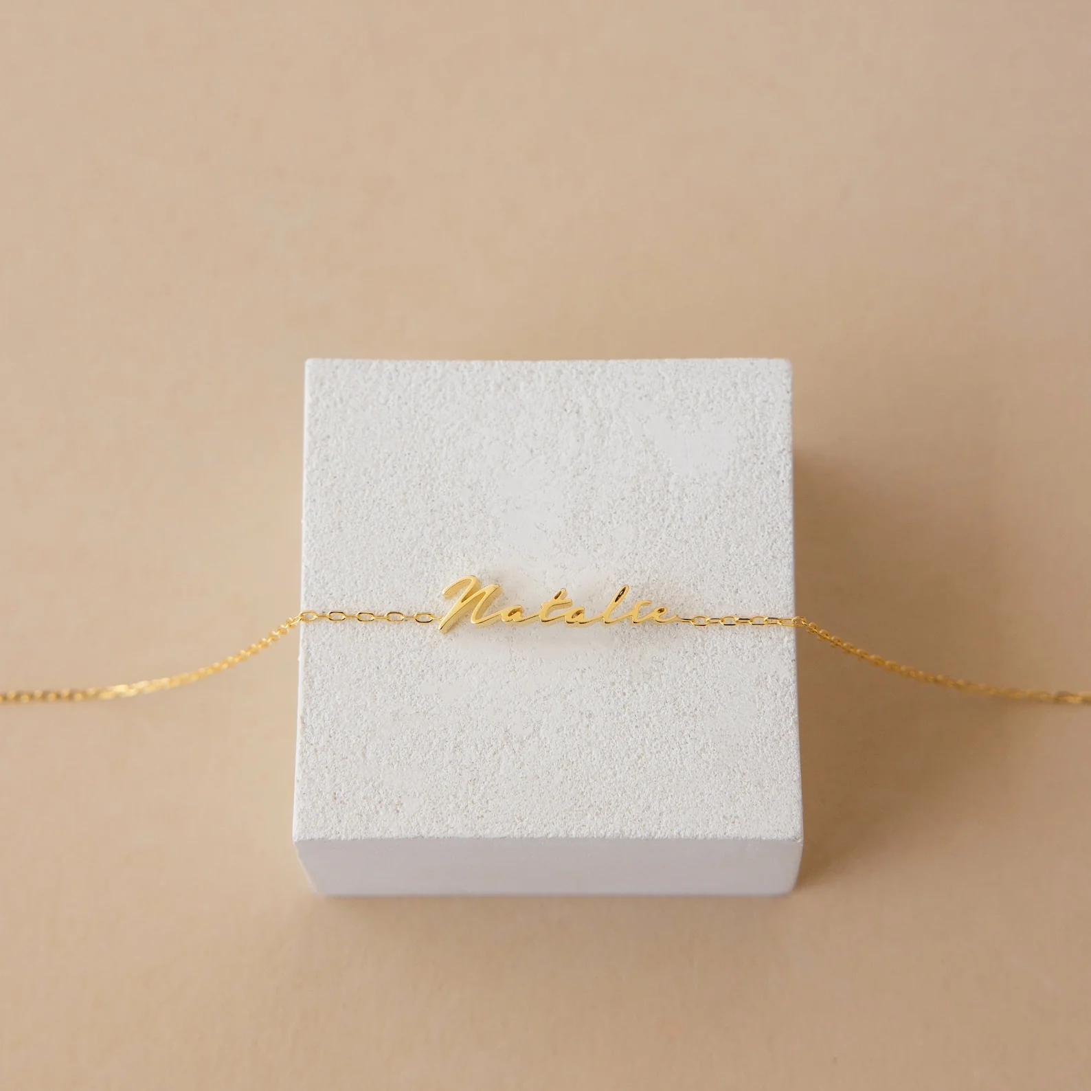 Venice Tiny Name Bracelet - Image 2