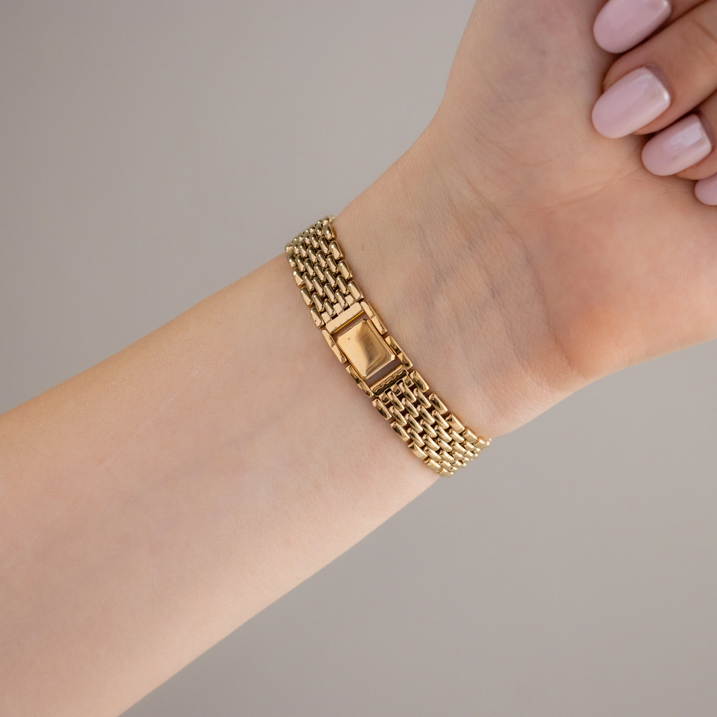 Vintage Ajawra Swiss Square Gold Watch - Image 3