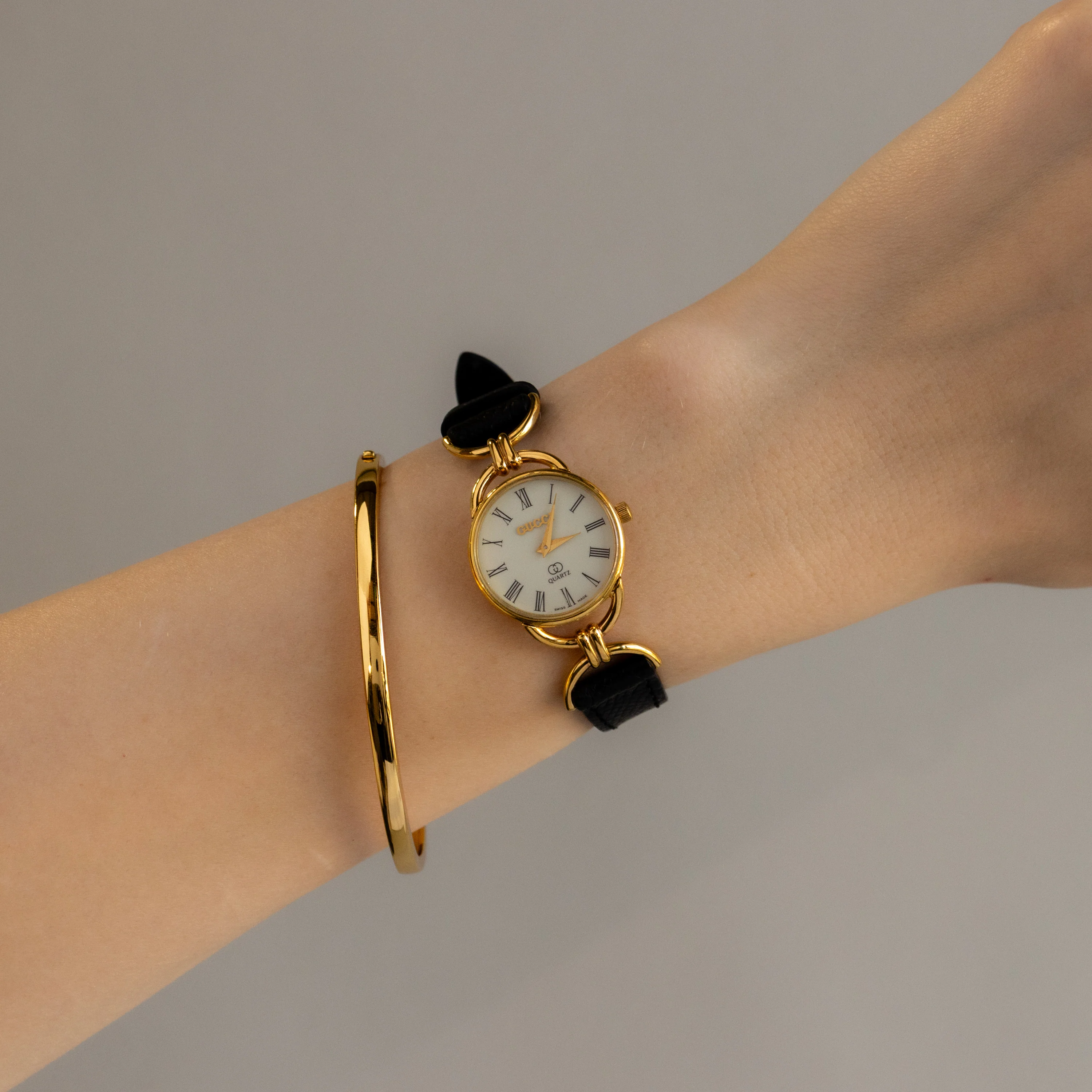 Vintage Gucci Swiss Black Strap Gold Watch