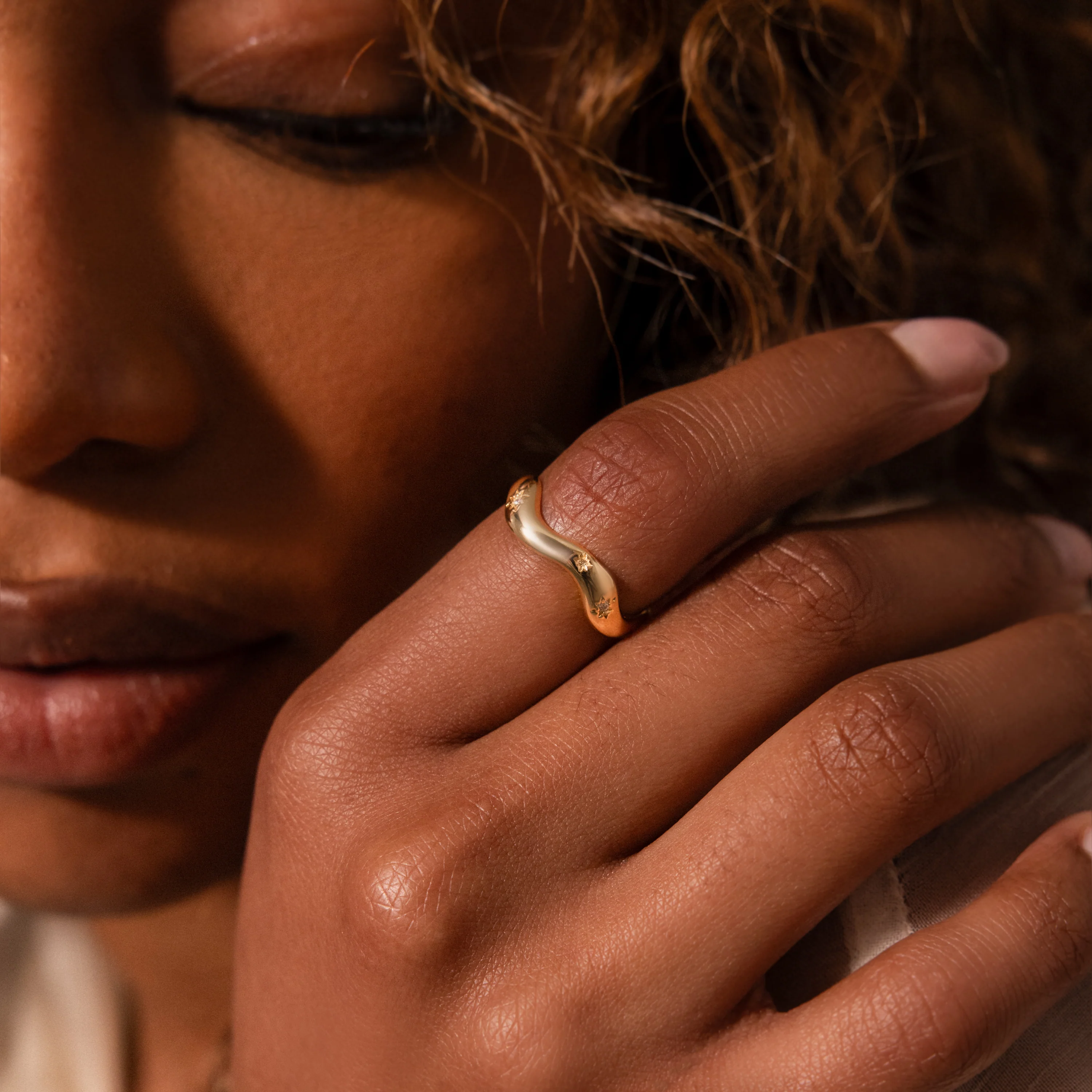 Wavy Diamond Celestial Ring - Image 2