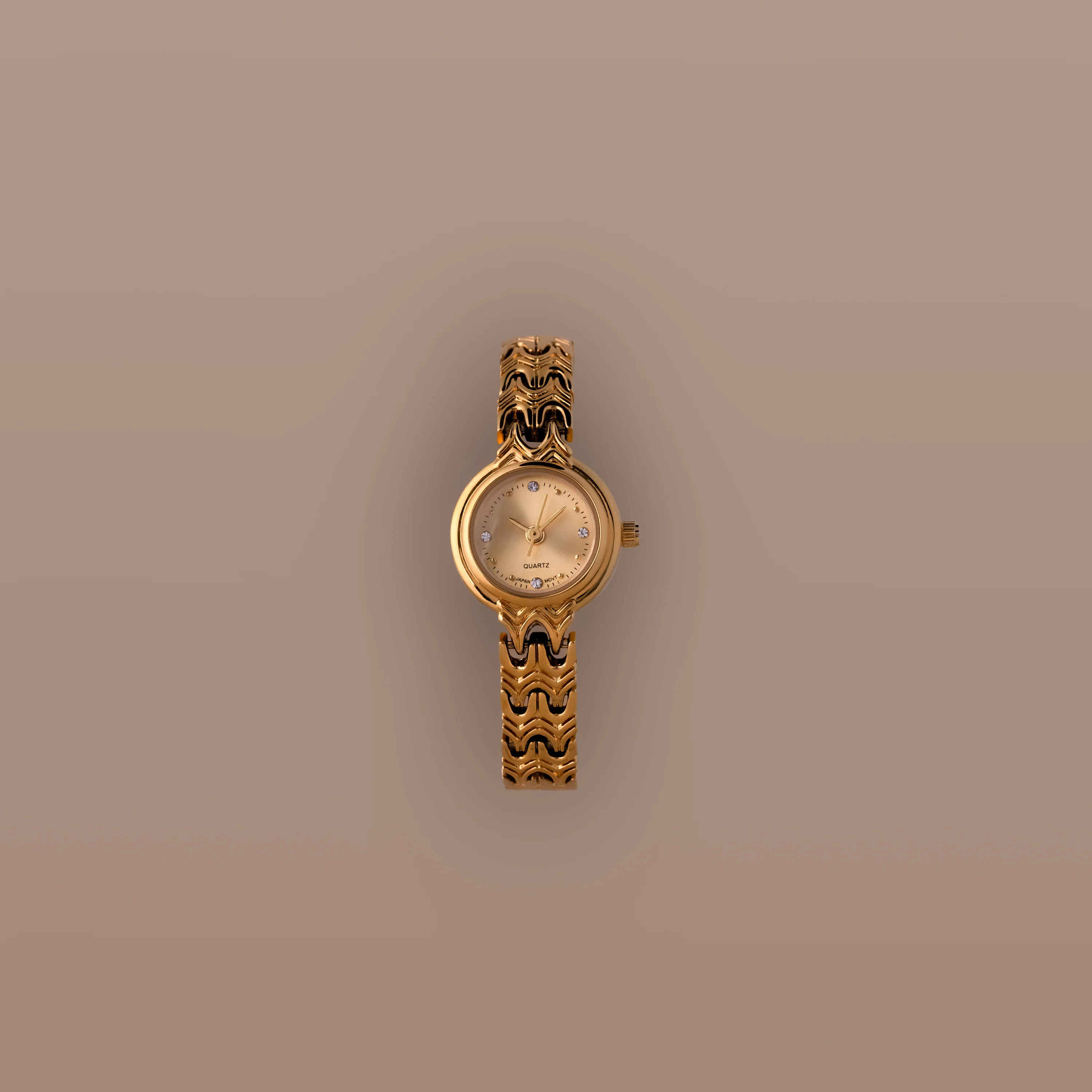 Wavy Link Timepiece