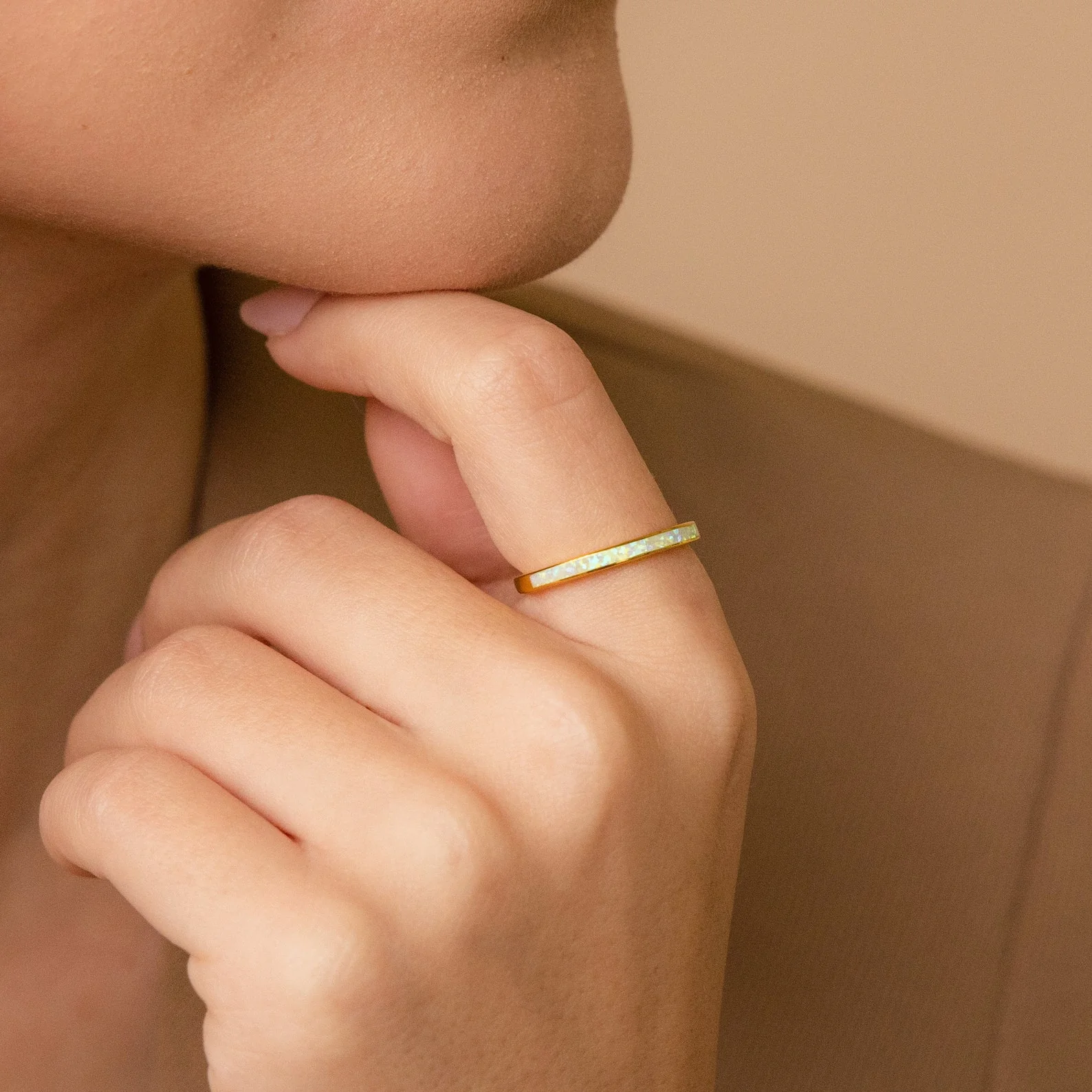 White Opal Inlay Band in 18K Gold - Image 9