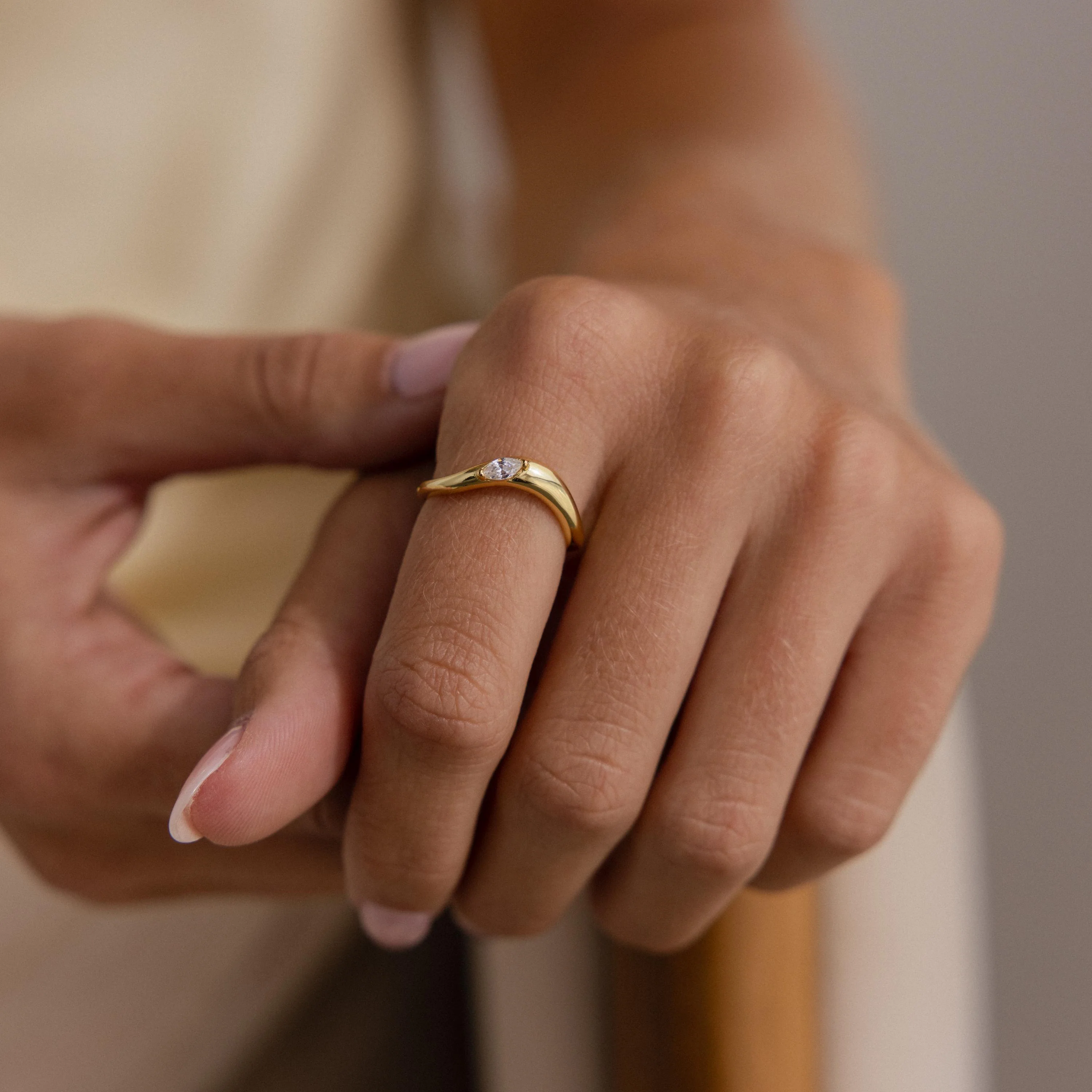 Zen Diamond Curve Ring - Image 2